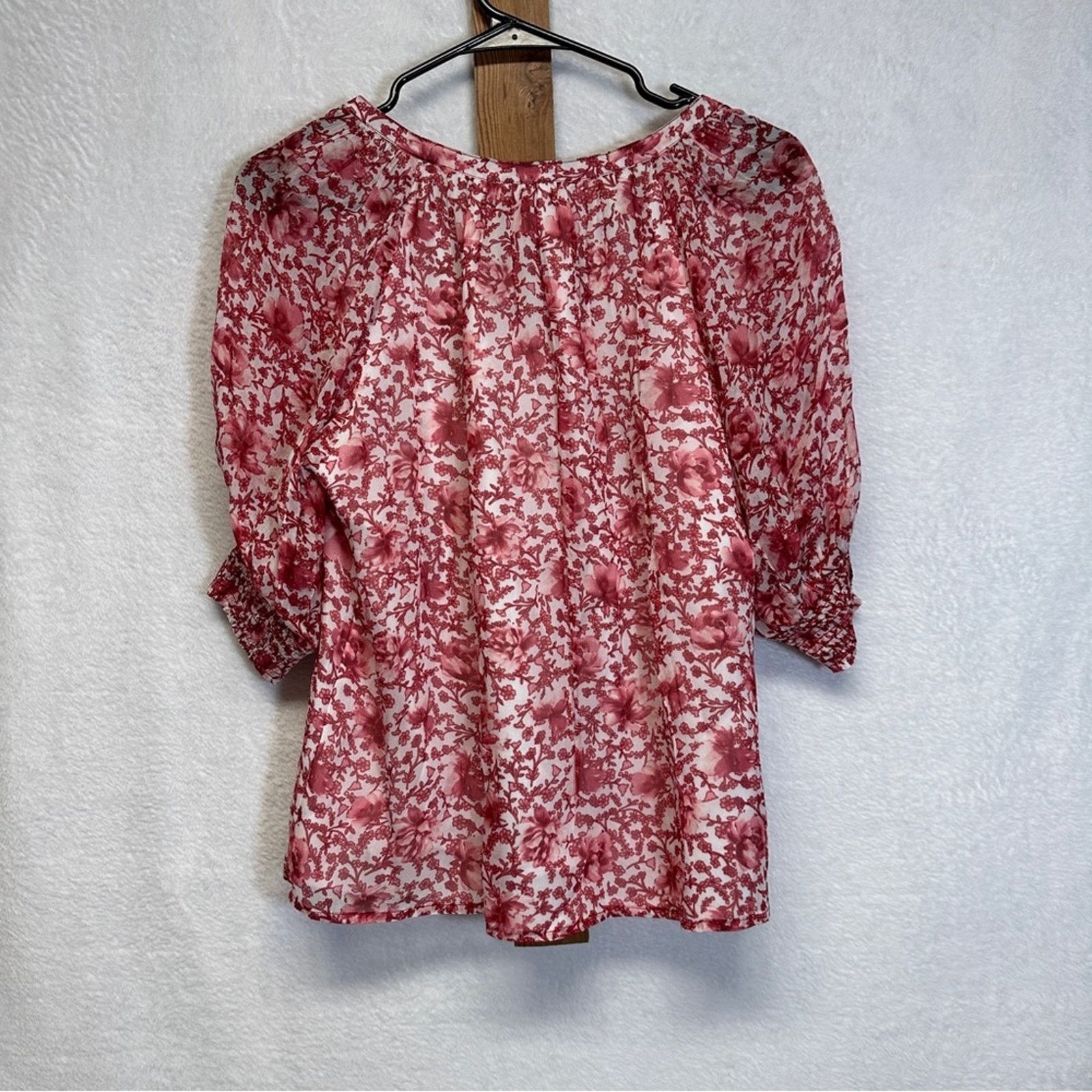 BB Dakota BB Dakota Say a Prairie for You Red Pink & White Floral Top Size S / US 4 / IT 40 - 4 Thumbnail