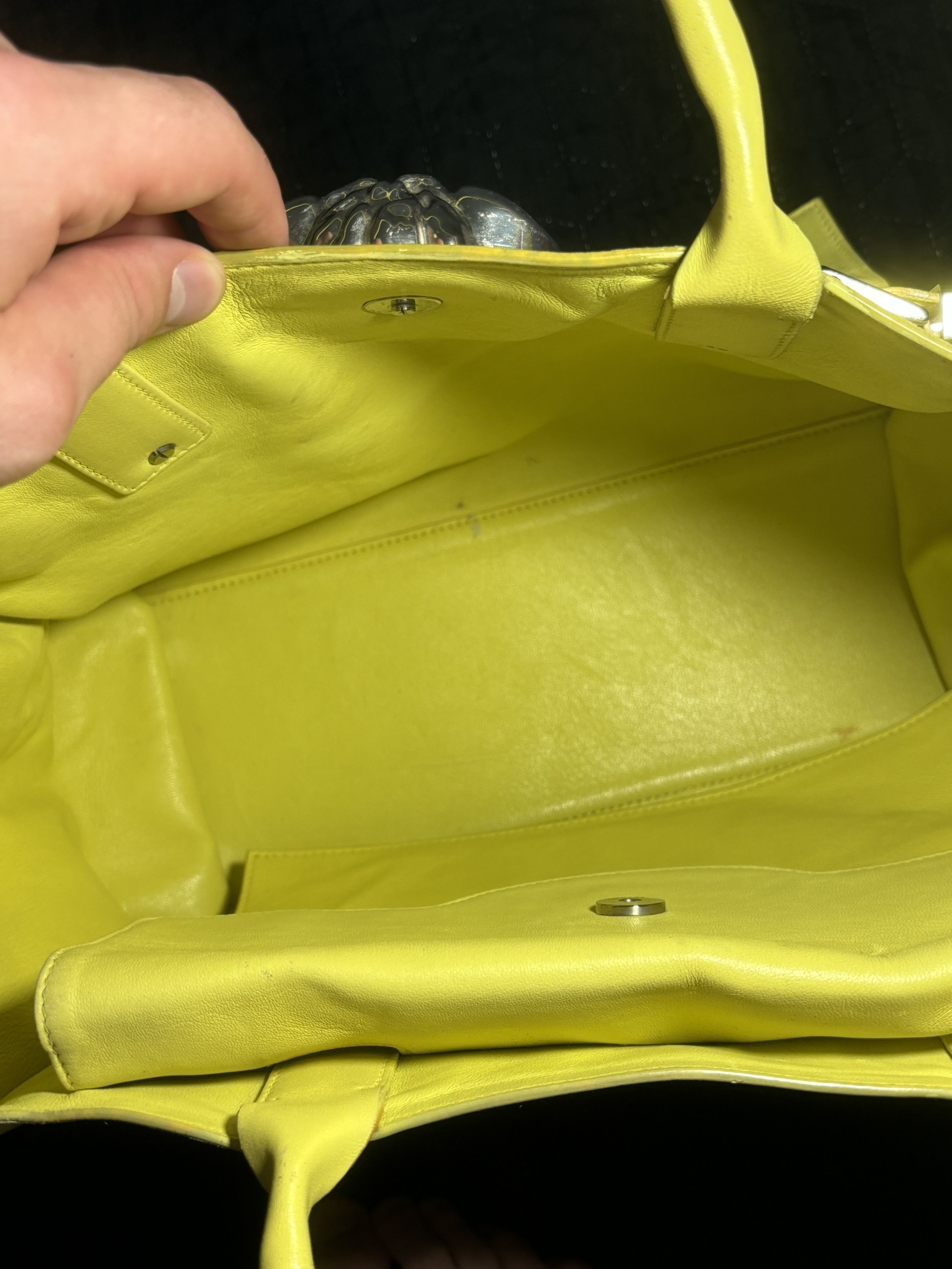 Versace Versace yellow big handle bag Size ONE SIZE - 6 Thumbnail