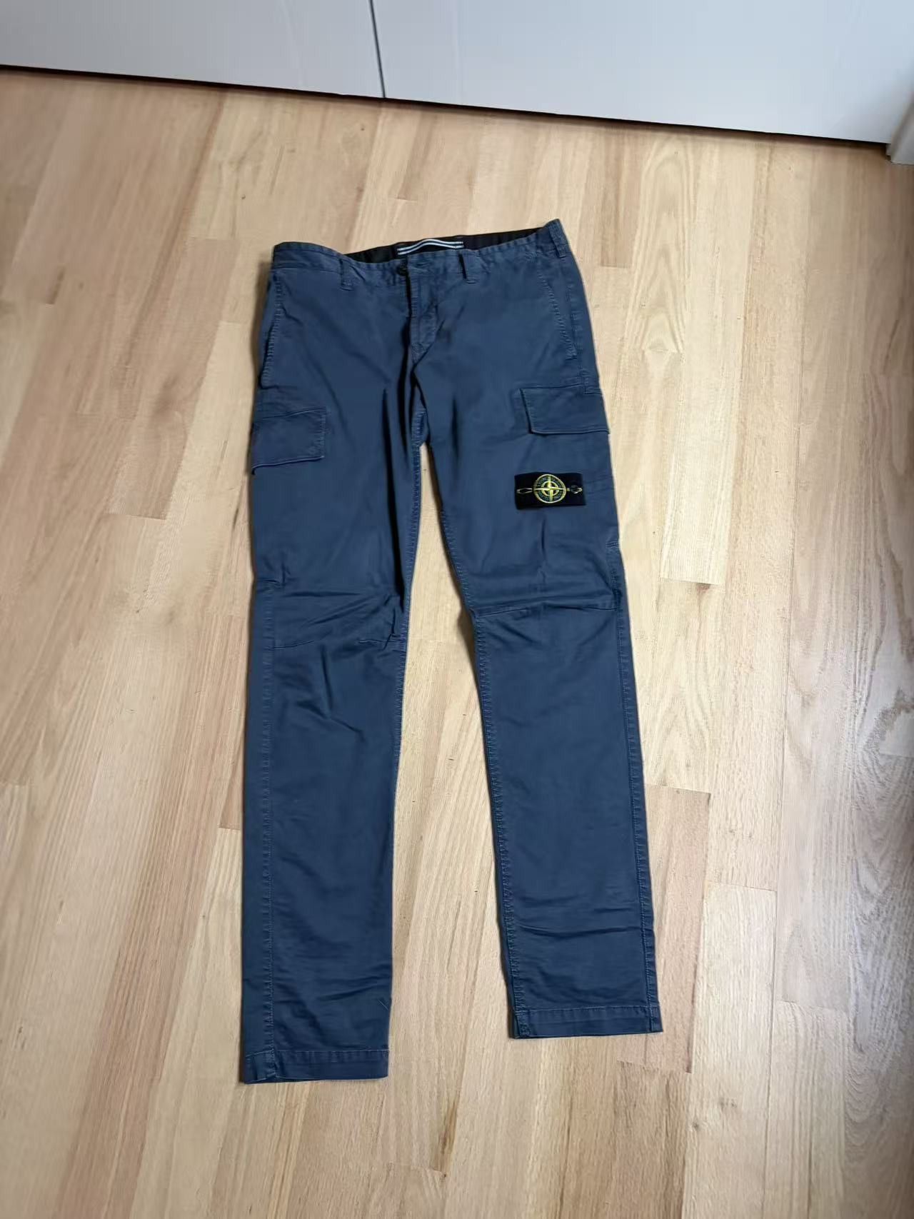 Stone Island Stone Island straight-leg cargo trousers Size US 33 - 7 Thumbnail