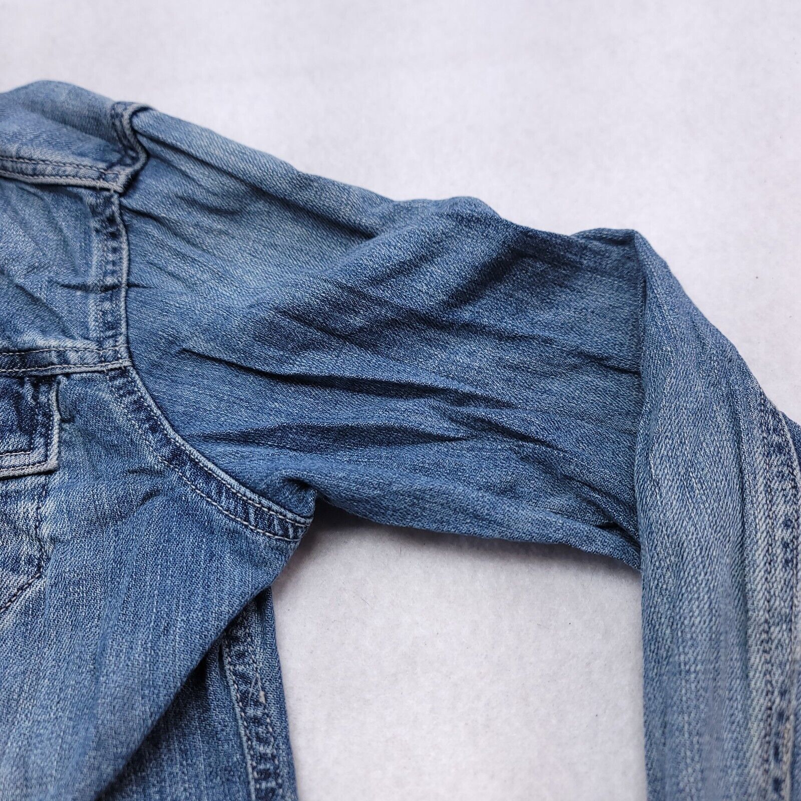 Eddie Bauer Eddie Bauer Button Up Casual Jean Jacket Womens Size S Blue Size S / US 4 / IT 40 - 6 Thumbnail