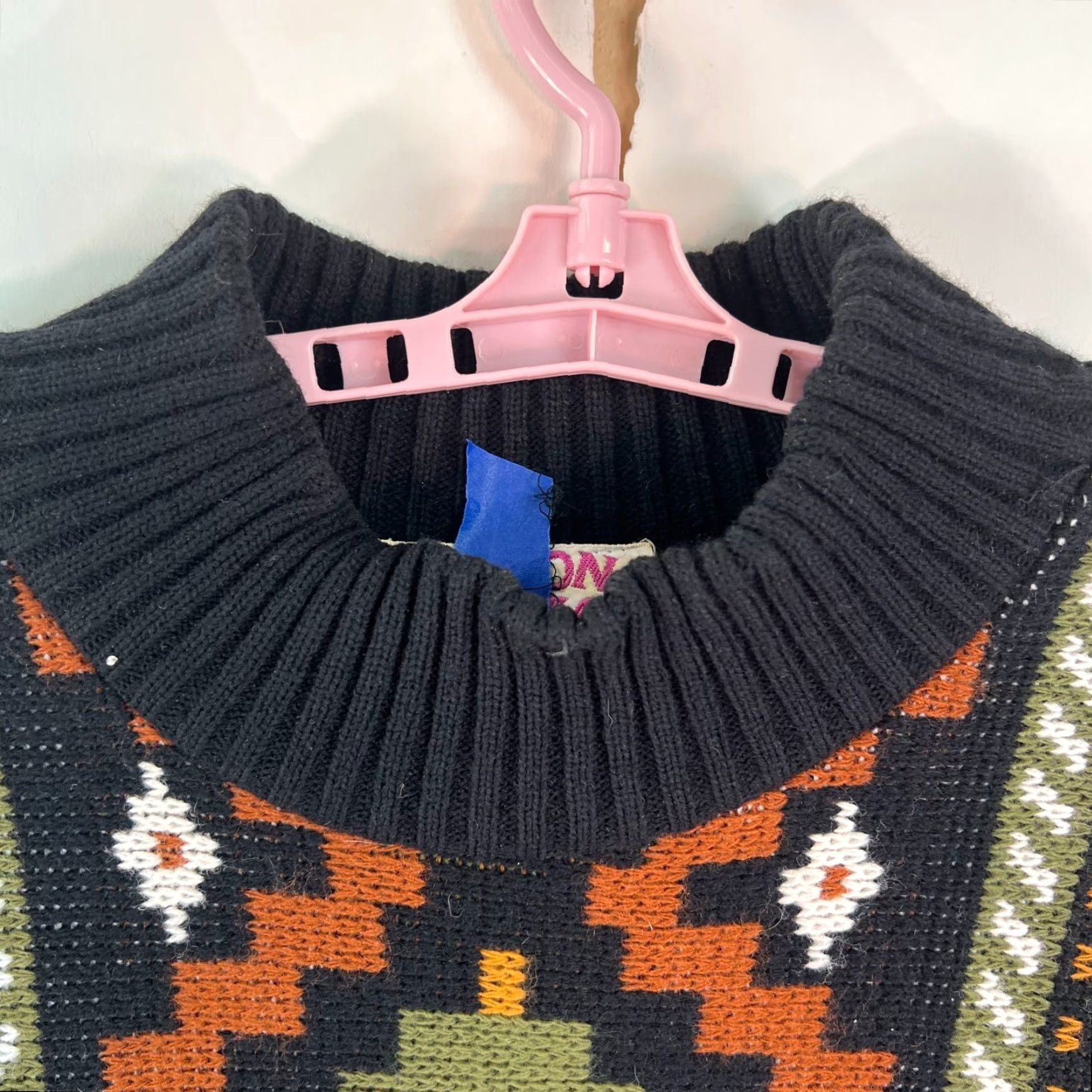 Vintage VTG Clifton Place Geometric Sweater Mens Size L Black Aztec USA Crew Neck Long Sleeve Pullover Knit Gift? Size US L / EU 52-54 / 3 - 4 Thumbnail