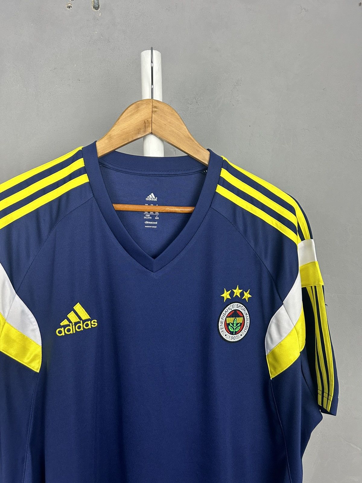 Adidas Fenerbache adidas 2014-15 Training Shirt jersey Size US XXL / EU 58 / 5 - 3 Thumbnail