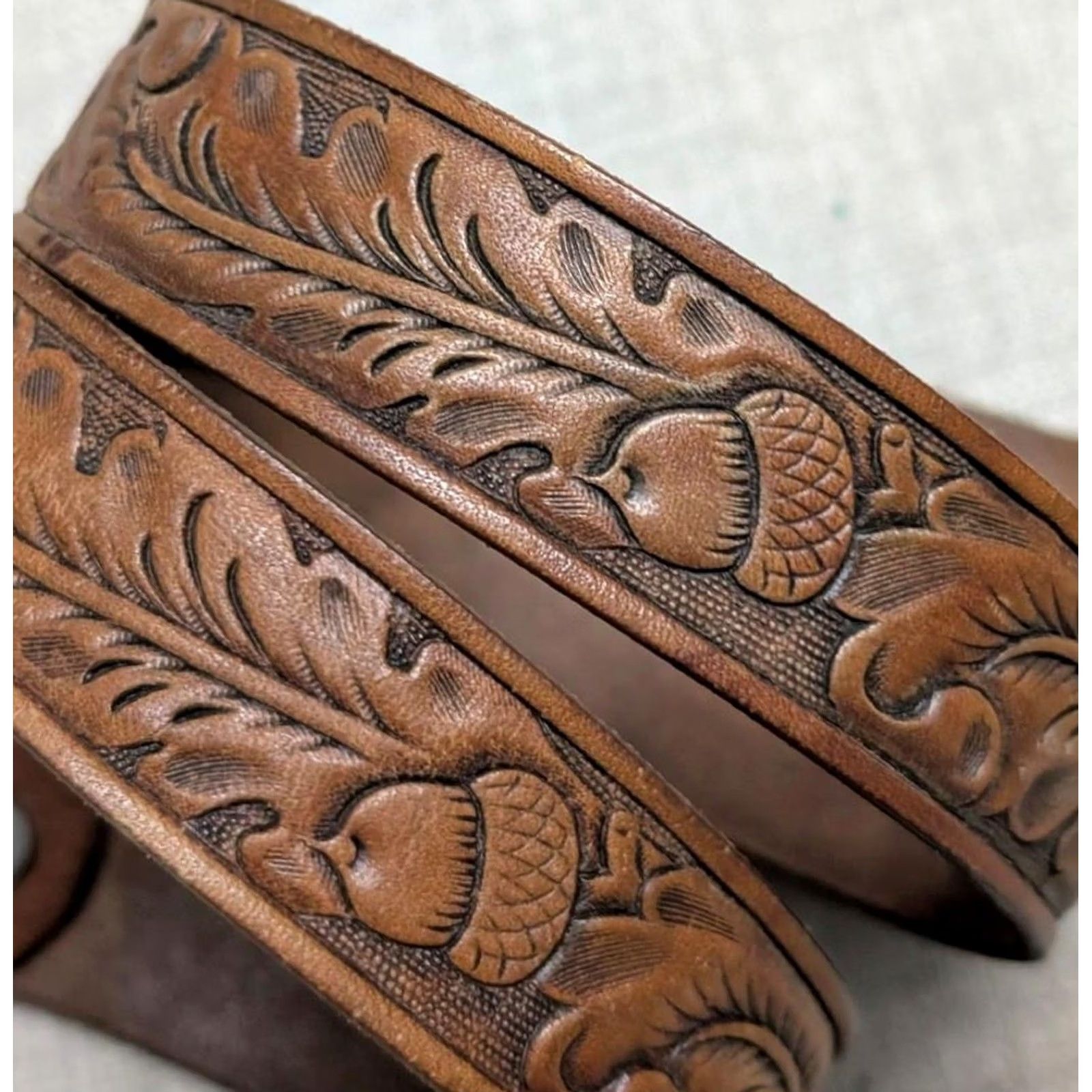 Vintage VINTAGE Acorn Western Belt - Acorn Pattern Buckle Cowhide Leather 34 Men Belt Size 34 - 6 Thumbnail
