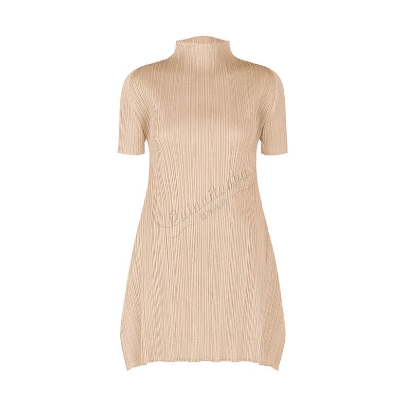 Issey Miyake Issey Miyake size:3 Beige pleated top Size XS / US 0-2 / IT 36-38 - 2 Thumbnail