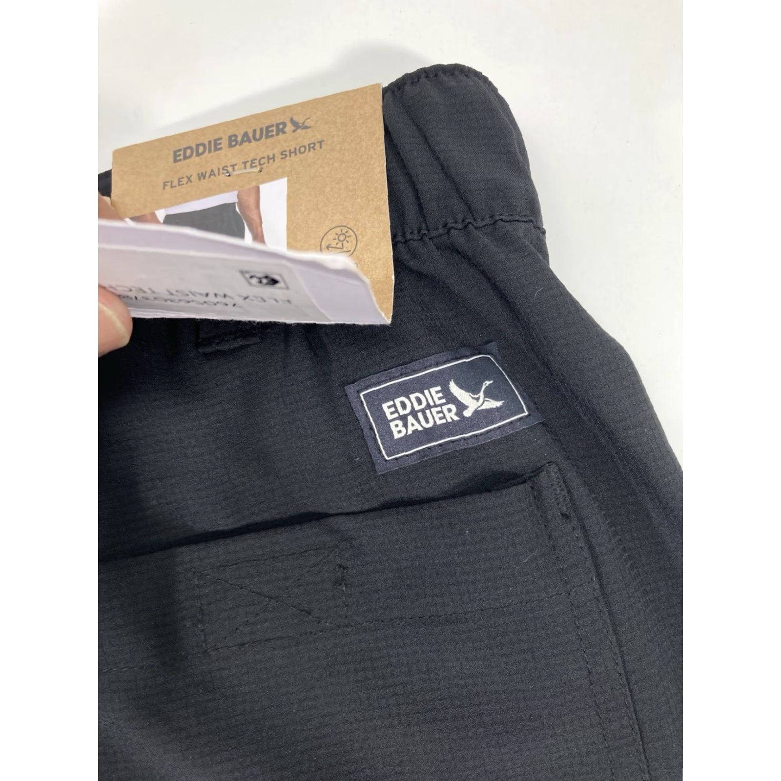 Eddie Bauer Eddie Bauer Tech Shorts Men Size Small 30X9 Black Flex Waist Hiking Camping NWT Size US 29 - 5 Thumbnail