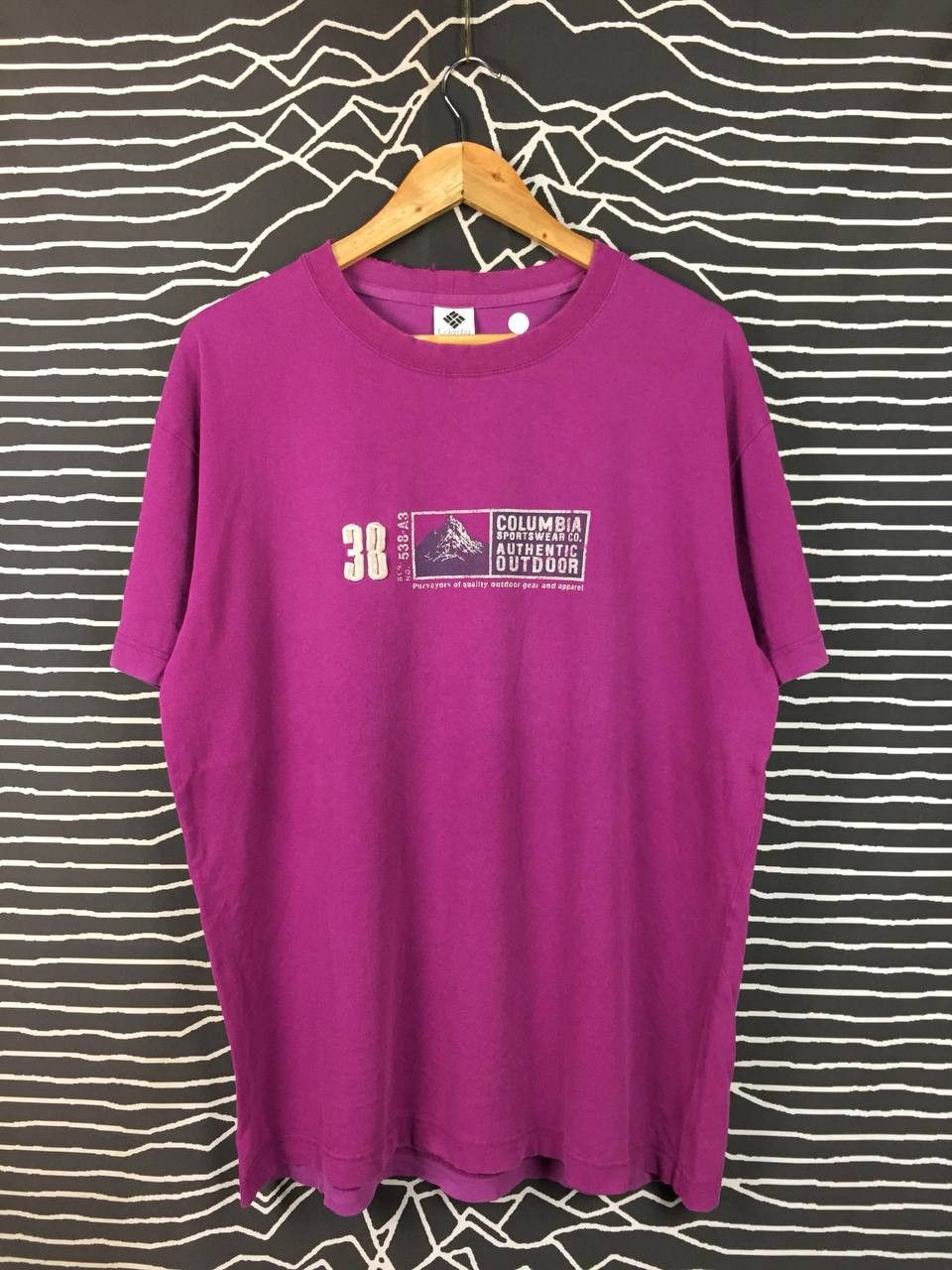 Columbia Vtg Columbia Sportswear Company Authentic Outdoor Tee Size US L / EU 52-54 / 3 - 1 Thumbnail