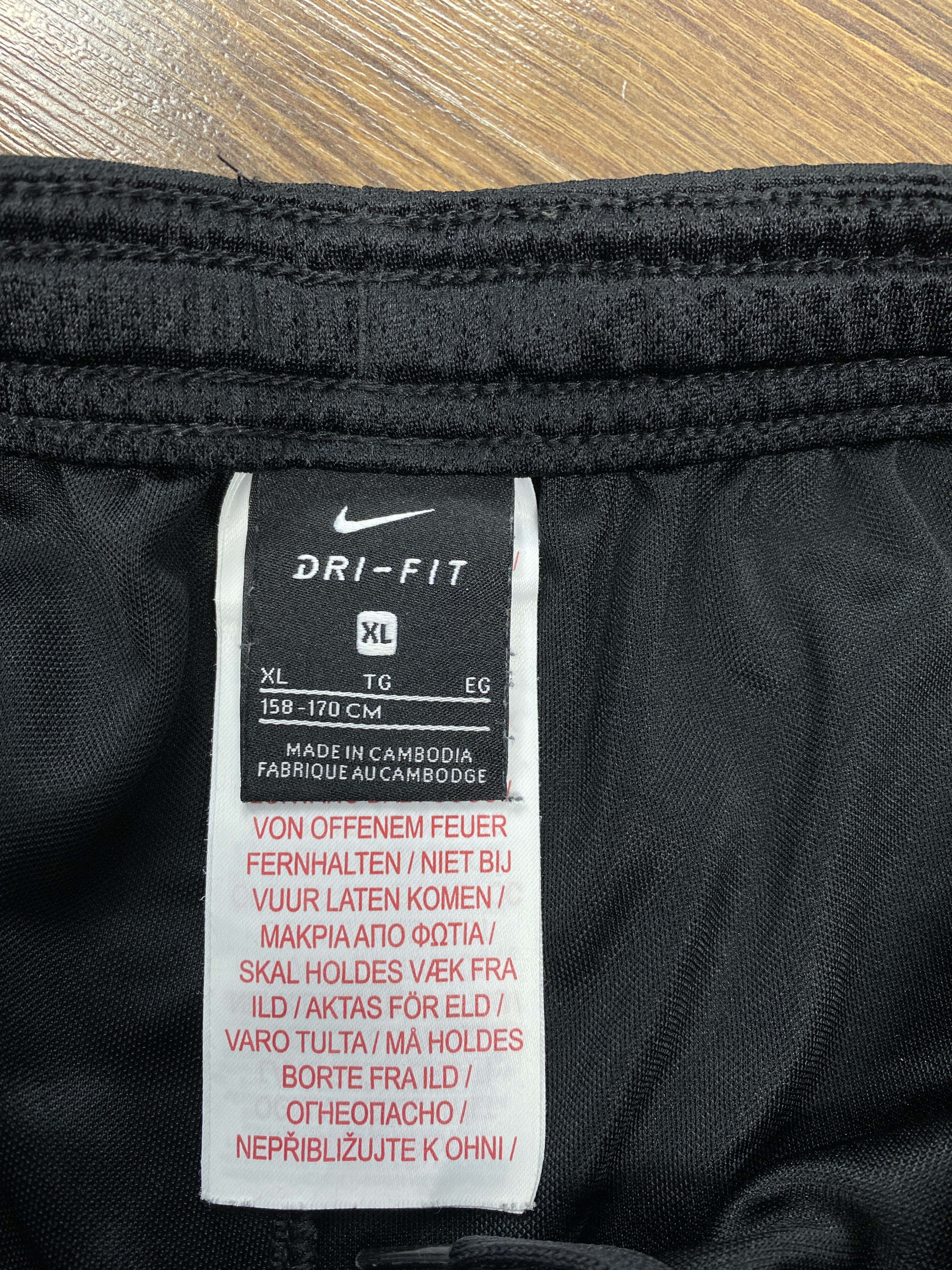 Nike × Vintage Nike Dri Fit vintage shorts y2k Size US 30 / EU 46 - 4 Thumbnail