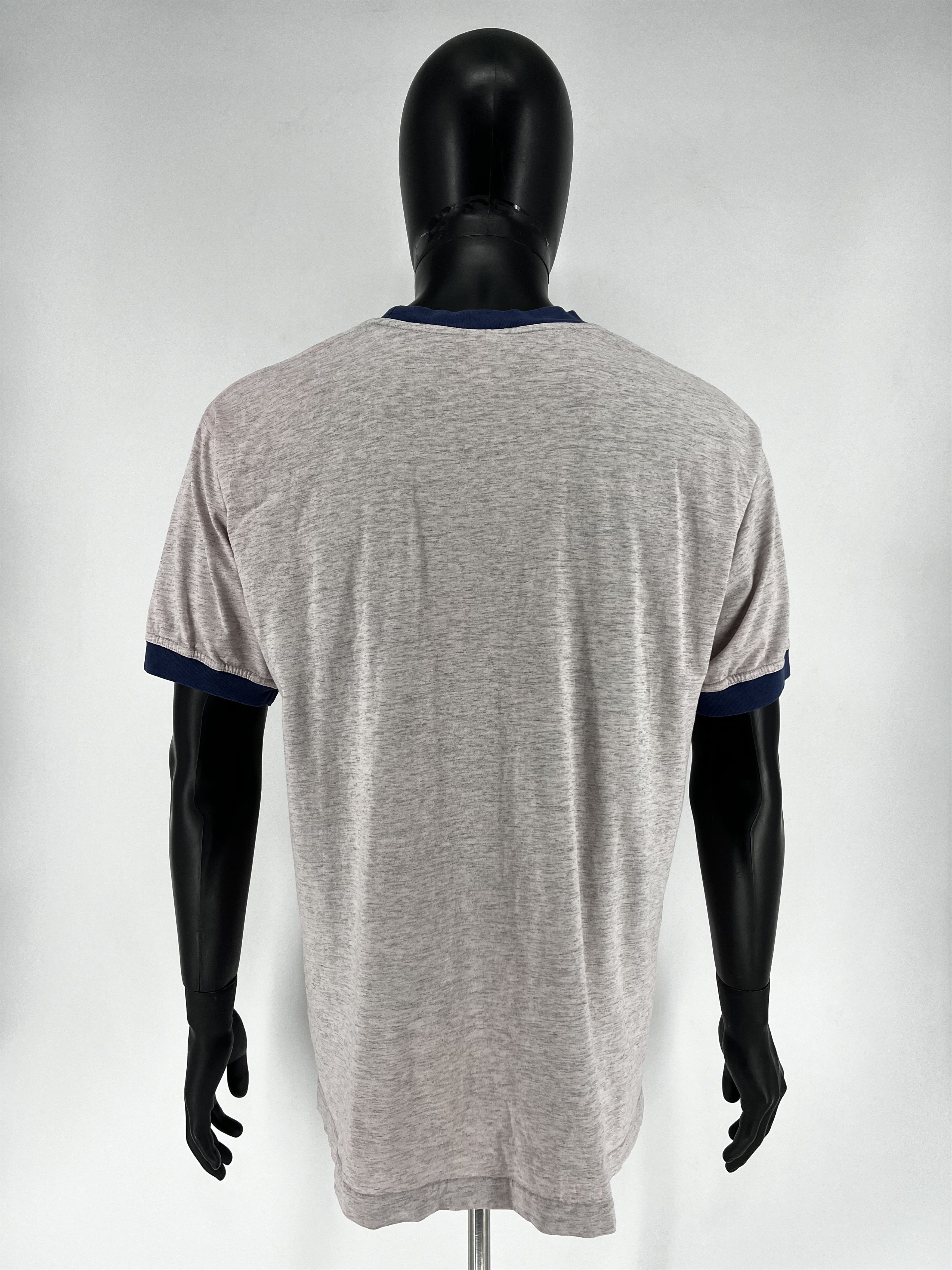 Nike Vintage 90s Nike Big Swoosh T-Shirt Size US L / EU 52-54 / 3 - 10 Thumbnail