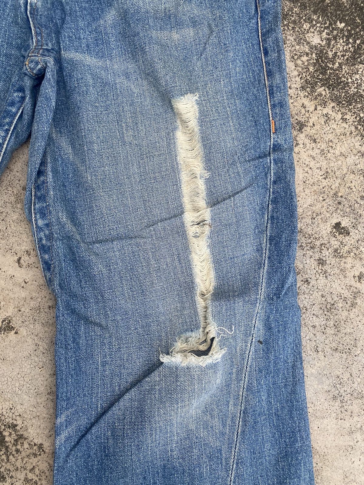 If Six Was Nine × True Religion Flare Jeans True Religion Distressed Bootcut Size US 31 - 6 Thumbnail