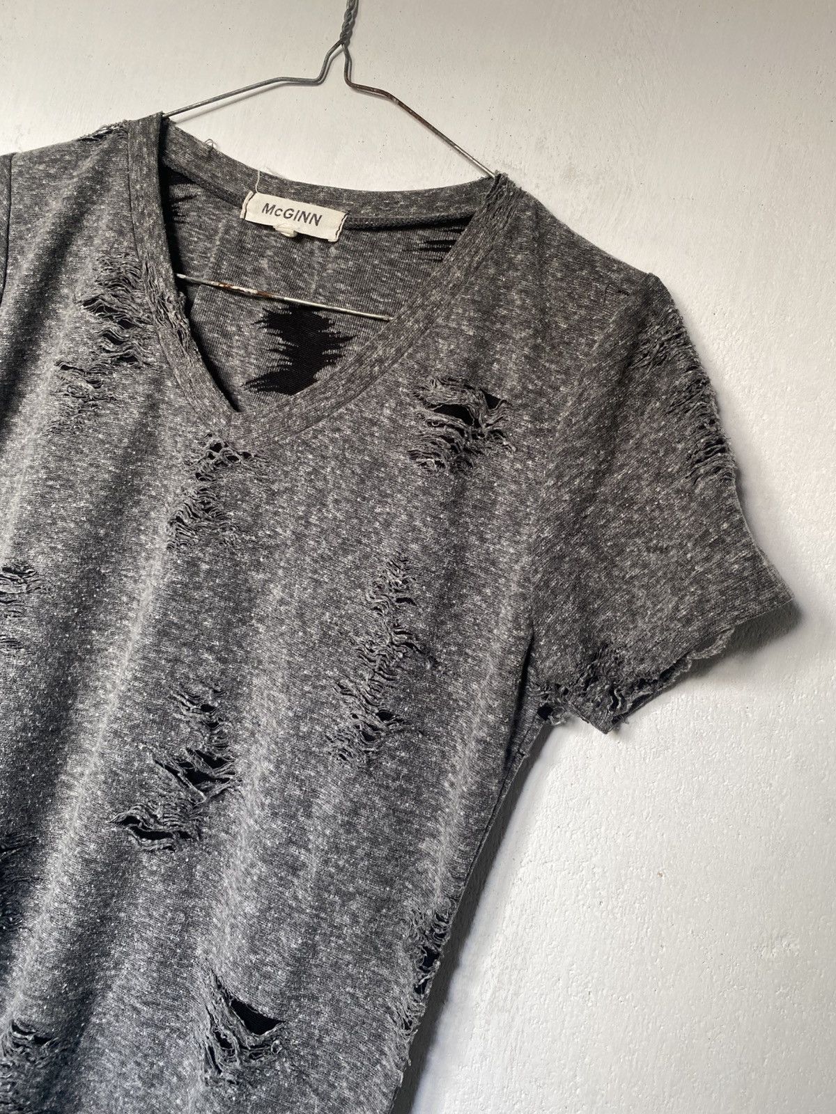 If Six Was Nine × Japanese Brand × Le Grande Bleu (L.G.B.) Mc Ginn Distressed Tshirt Size US S / EU 44-46 / 1 - 2 Thumbnail