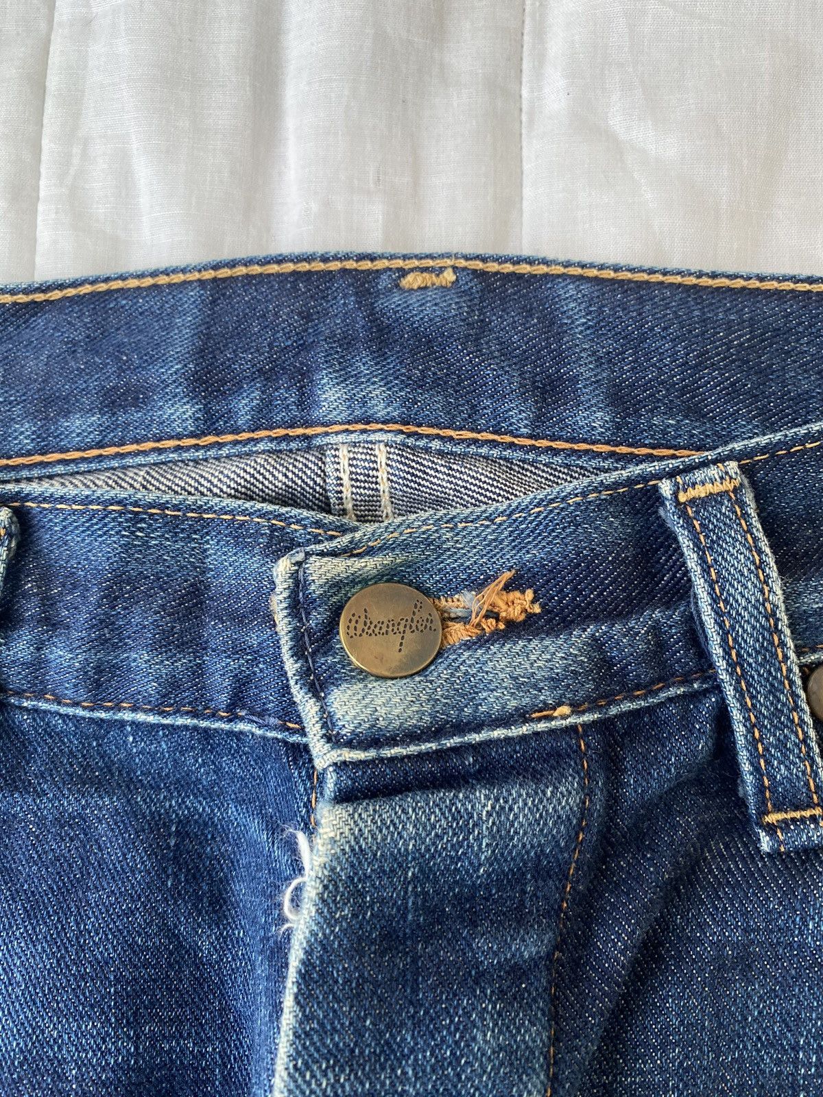 Wrangler WRANGLER BLUE BELL BOTTOM SANFORIZED DISTRESSED DENIM JEANS Size US 29 - 7 Thumbnail