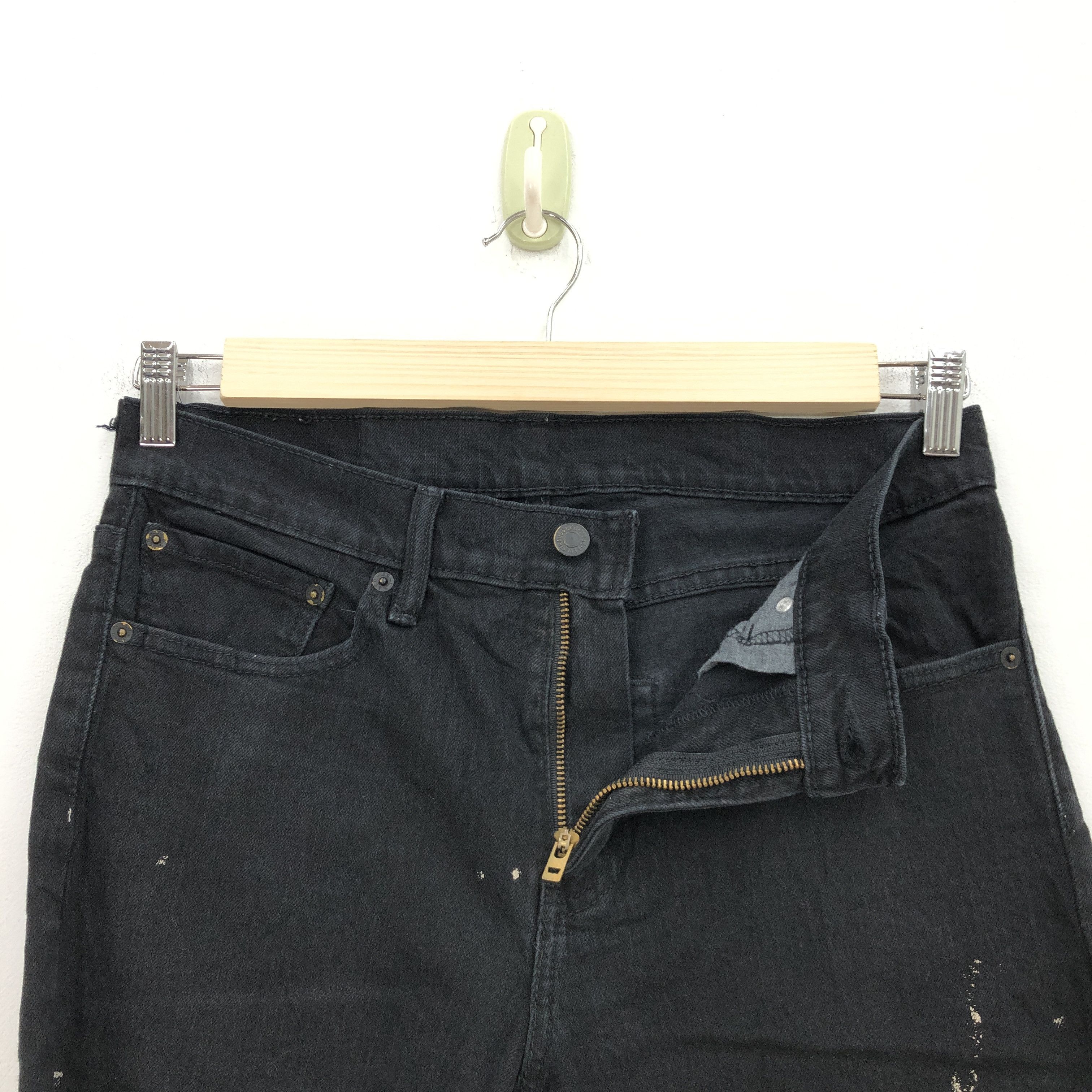 Levi's Vintage Levis Skinny Jeans Levi's Super Black Tapered Denim Size US 32 / EU 48 - 6 Thumbnail