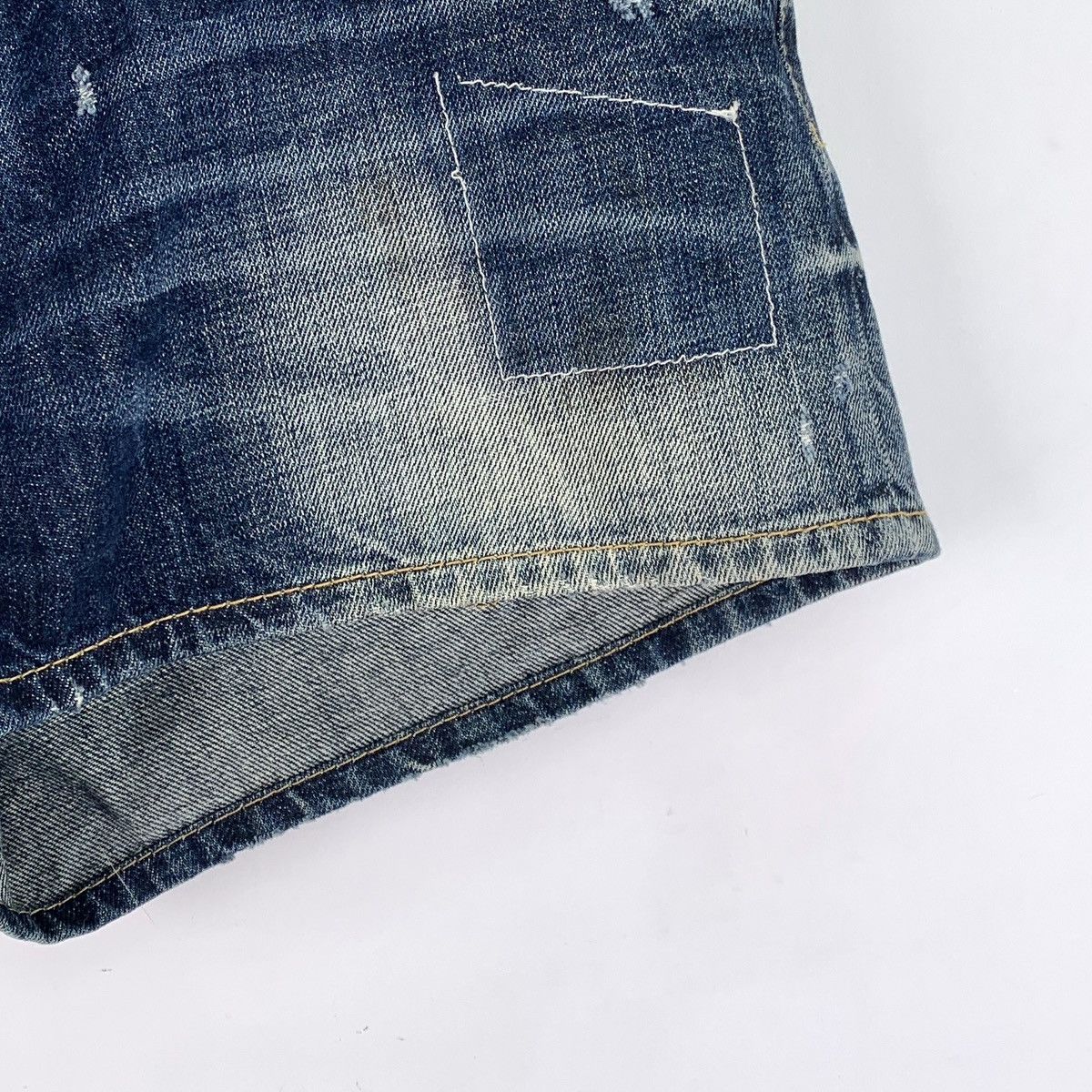 Dsquared2 Dsquared2 Dark Blue Washed Distressed Denim Shorts K26WX Size 30" / US 8 / IT 44 - 4 Thumbnail