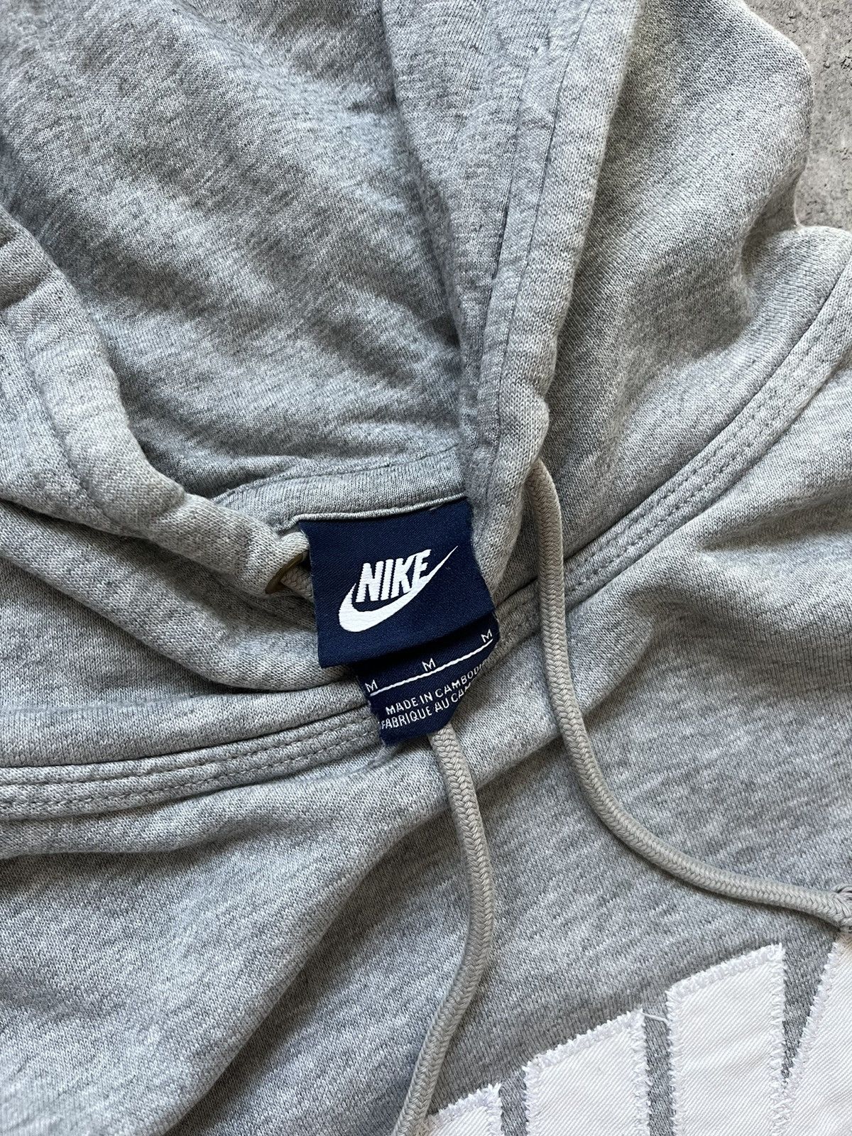 Nike × Vintage Hoodie Nike Vintage Central Logo Style 90s Y2K Drip Size US M / EU 48-50 / 2 - 3 Thumbnail
