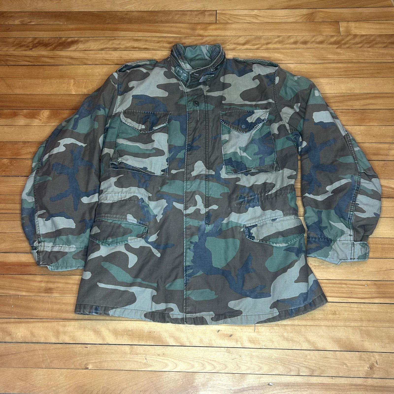 Vintage Vintage Camo Military jacket Size US L / EU 52-54 / 3 - 1 Thumbnail