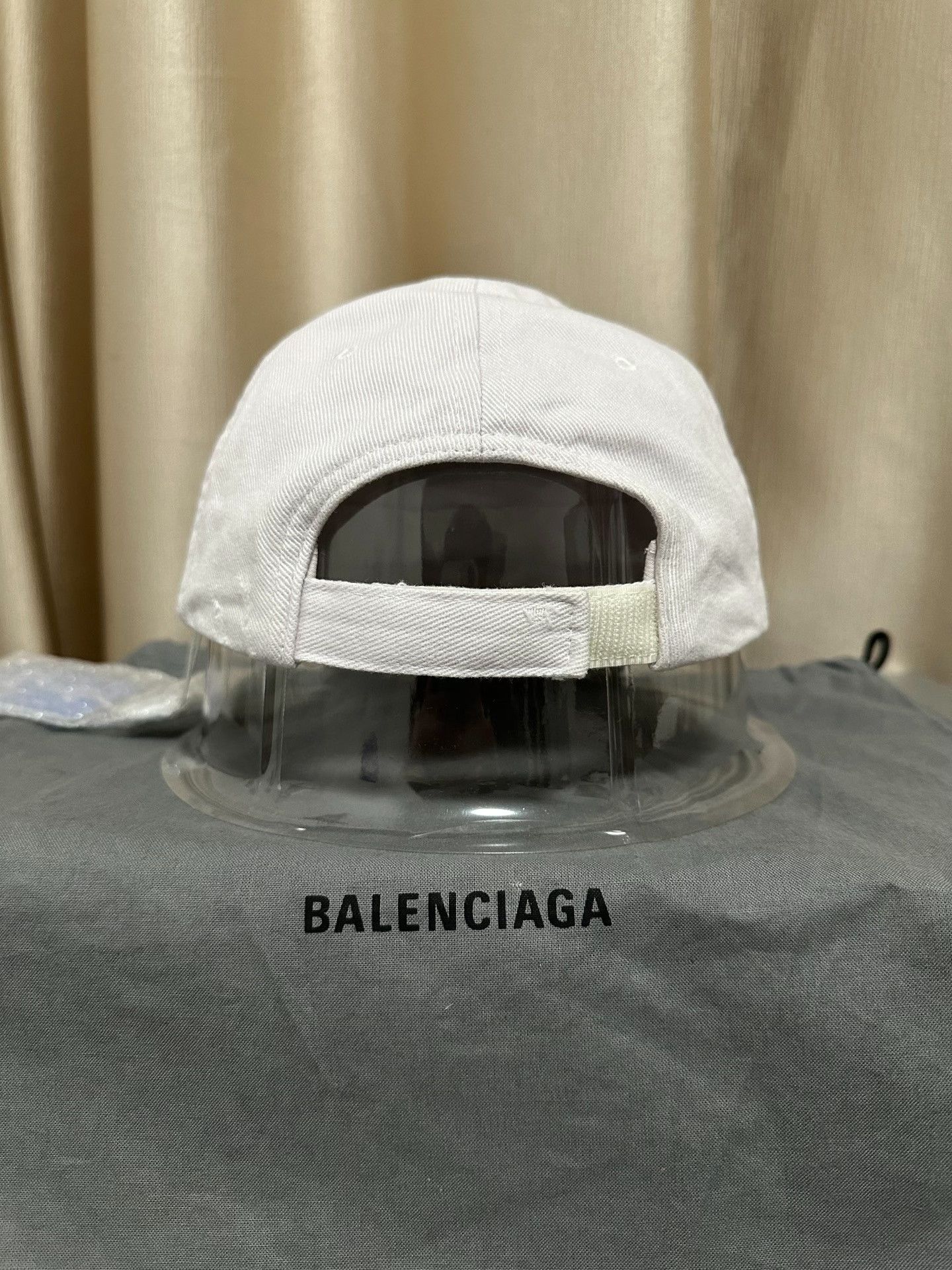 Balenciaga Balenciaga Distressed Coke Logo Baseball Cap Size ONE SIZE - 3 Thumbnail