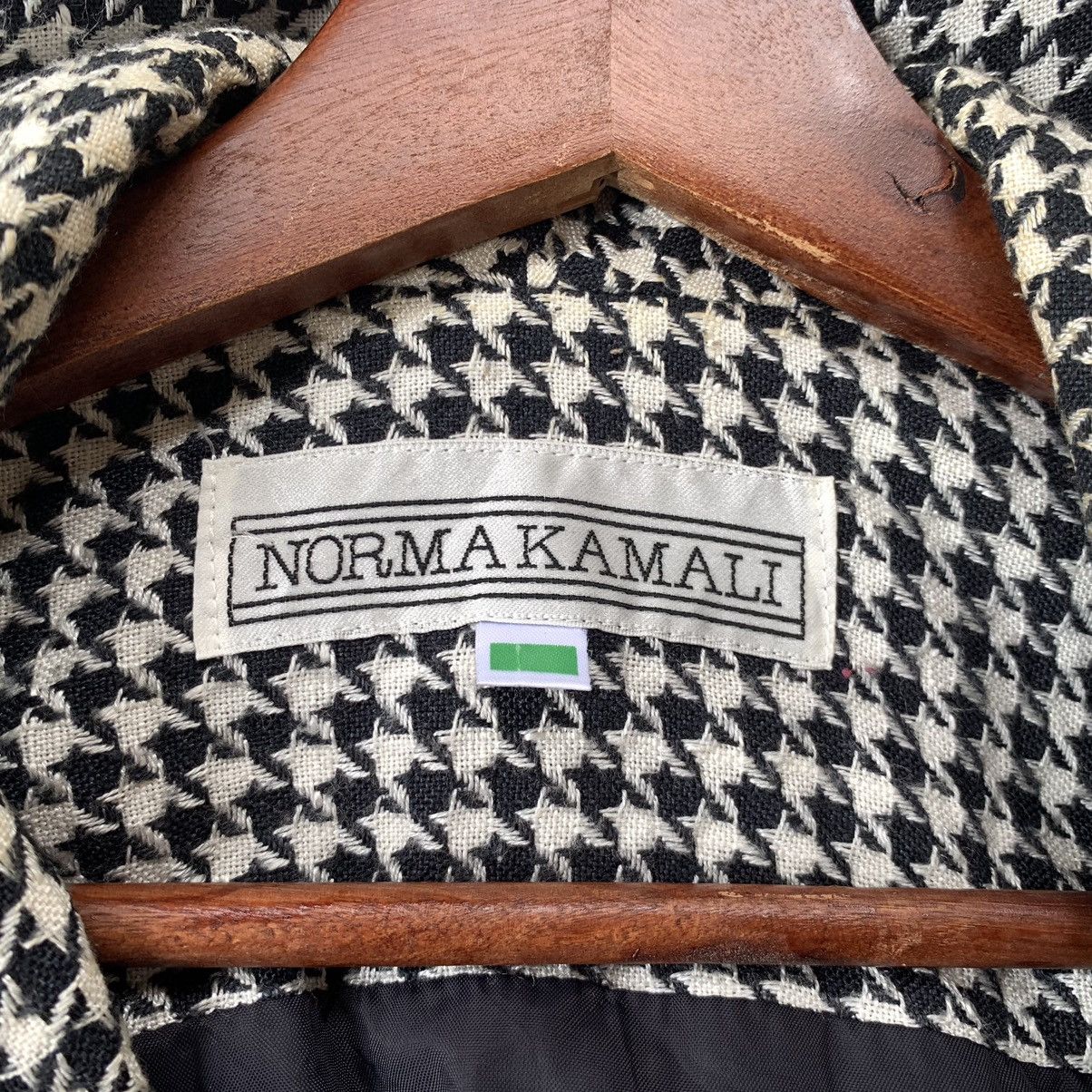 Norma Kamali VINTAGE NORMA KAMALI HOUNDSTOOTH COAT JACKET DOUBLE BREASTED Size XXL / US 16-18 / IT 52-54 - 11 Thumbnail