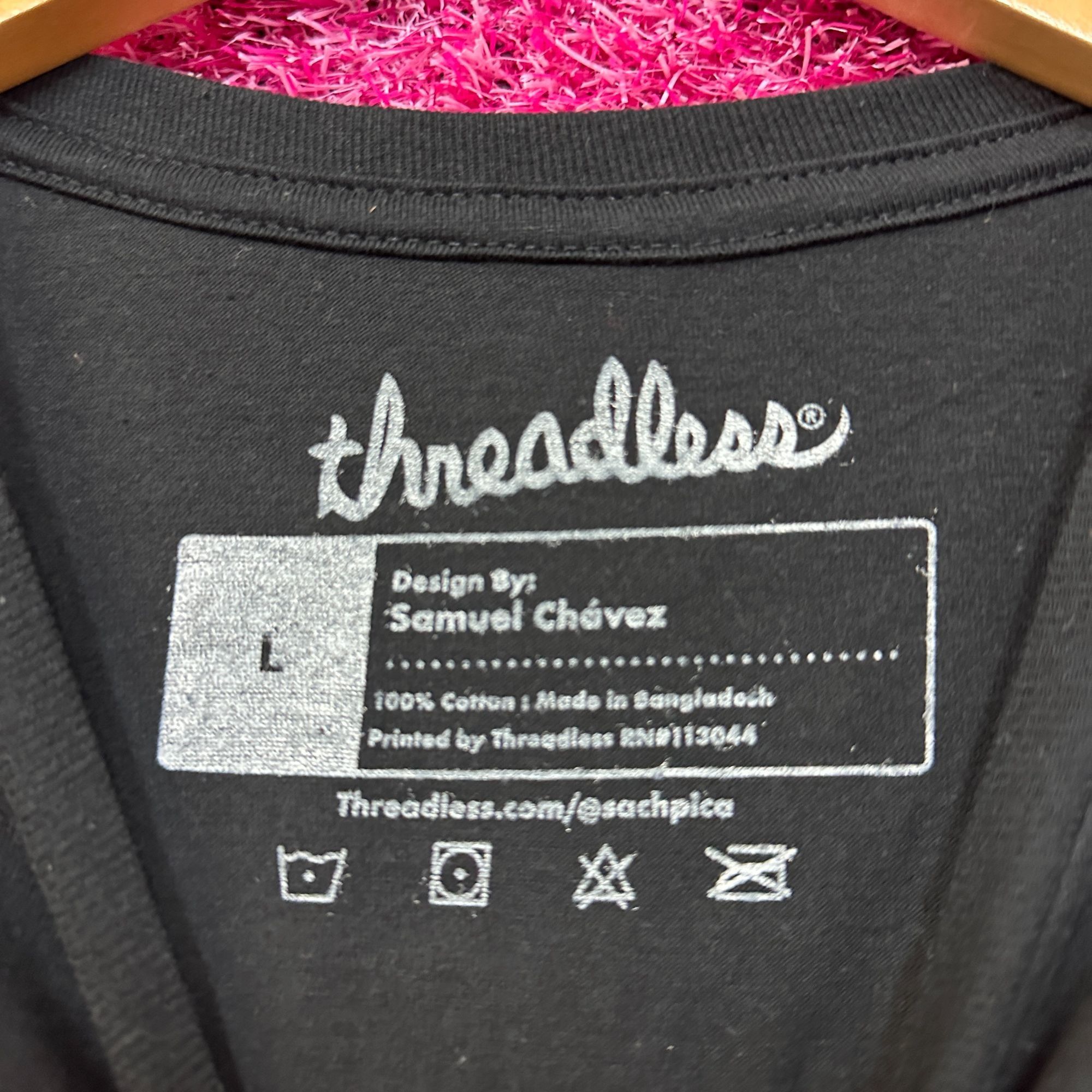 Threadless Neko Space Ramen Cats Threadless Pop Art Kawaii Anime Tee L Size US L / EU 52-54 / 3 - 4 Thumbnail