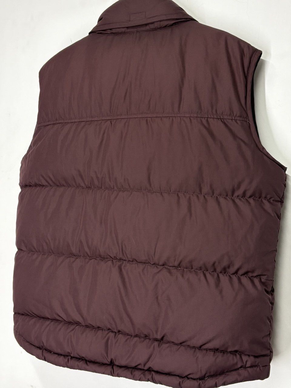 Nike 00s Vintage Nike Brown with Cherry Shade Down Puffer Vest Size US L / EU 52-54 / 3 - 17 Thumbnail