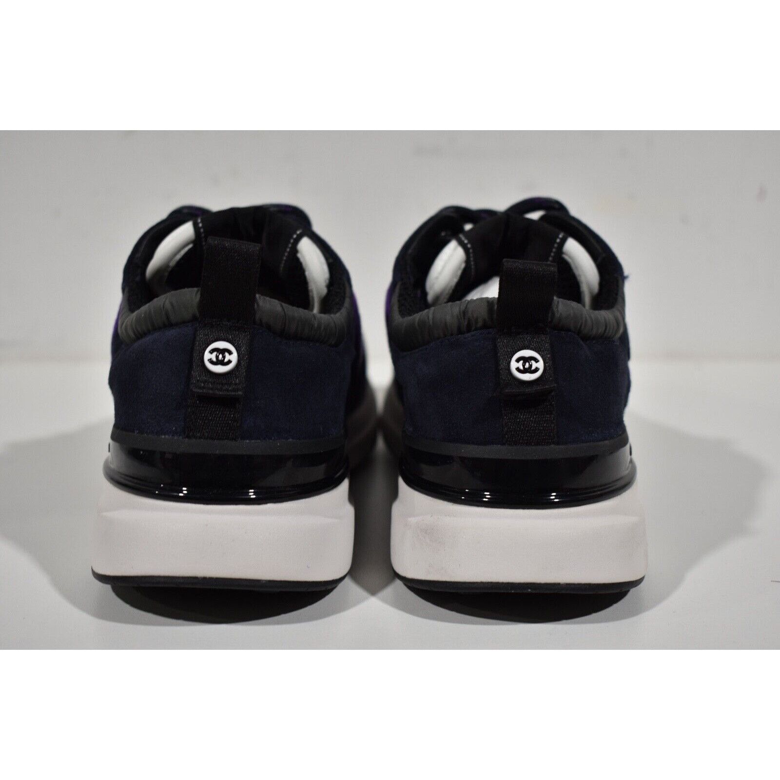 Chanel 21K Suede CC Logo Lace Up Tie Flat Runner Trainer Sneaker 41 Size US 11 / IT 41 - 9 Thumbnail