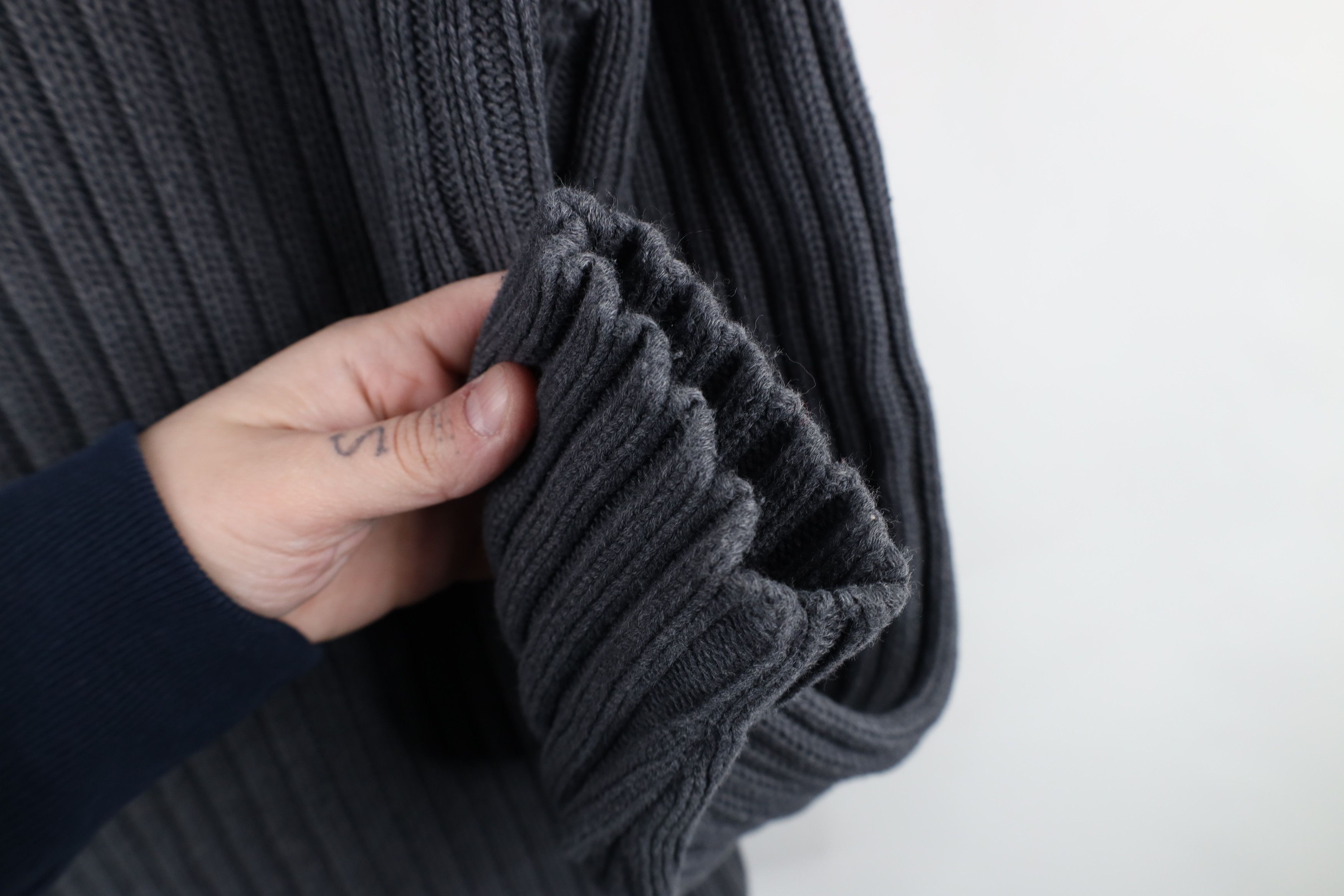 Vintage Vintage 90s Streetwear Ribbed Knit Mock Neck Sweater Gray Size US M / EU 48-50 / 2 - 9 Thumbnail