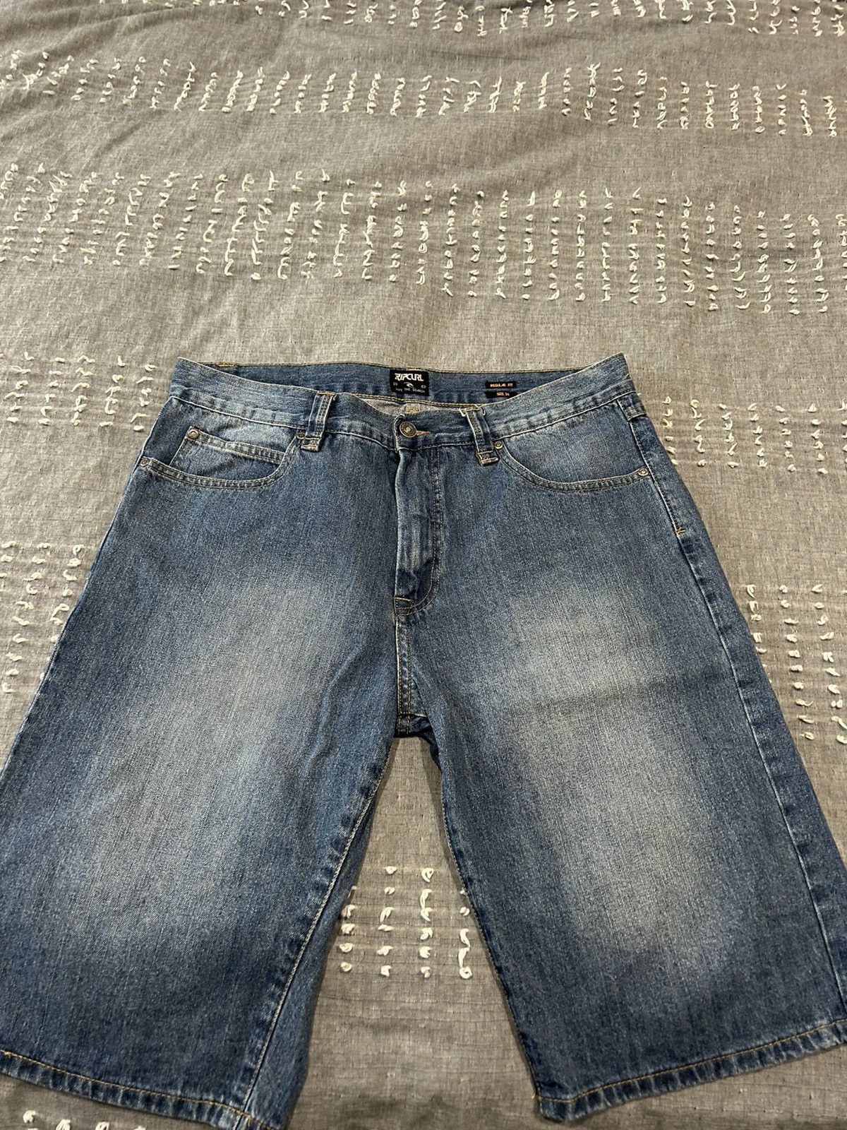 Ripcurl Ripcurl Jorts Size US 34 / EU 50 - 1 Thumbnail