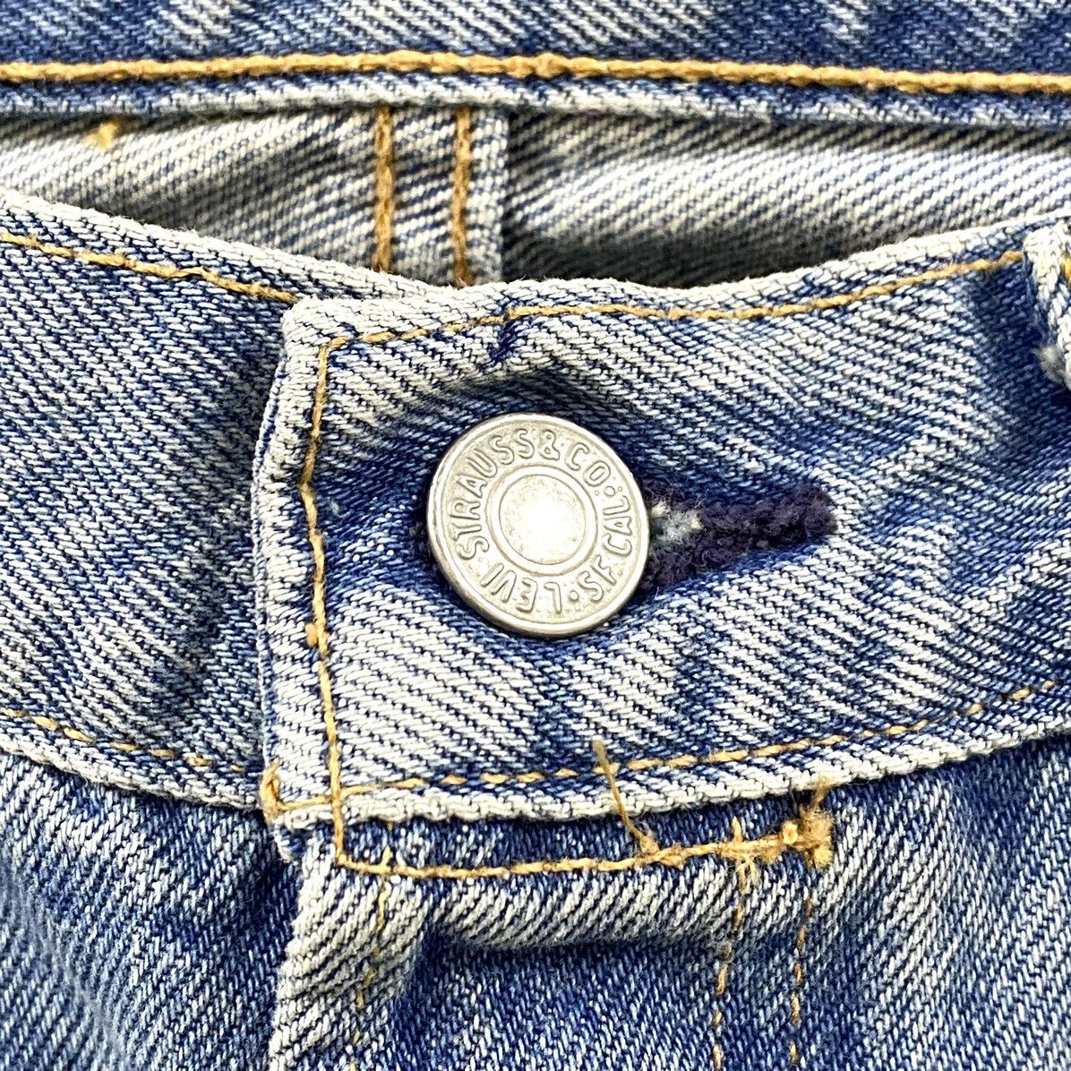 DENIM TEARS × Levi's THE COTTON WREATH JEAN VINTAGE LIGHT WASH (34x34) Size US 34 / EU 50 - 12 Thumbnail