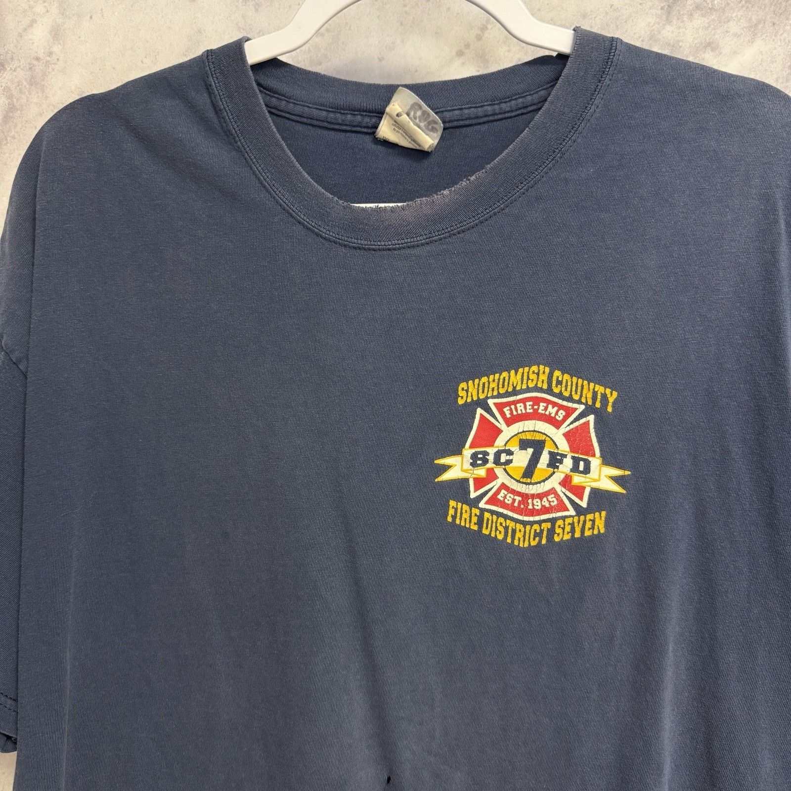 Vintage Vintage Snohomish Fire Dept T Shirt Mens XL Blue Y2K Fireman Size US XL / EU 56 / 4 - 5 Thumbnail