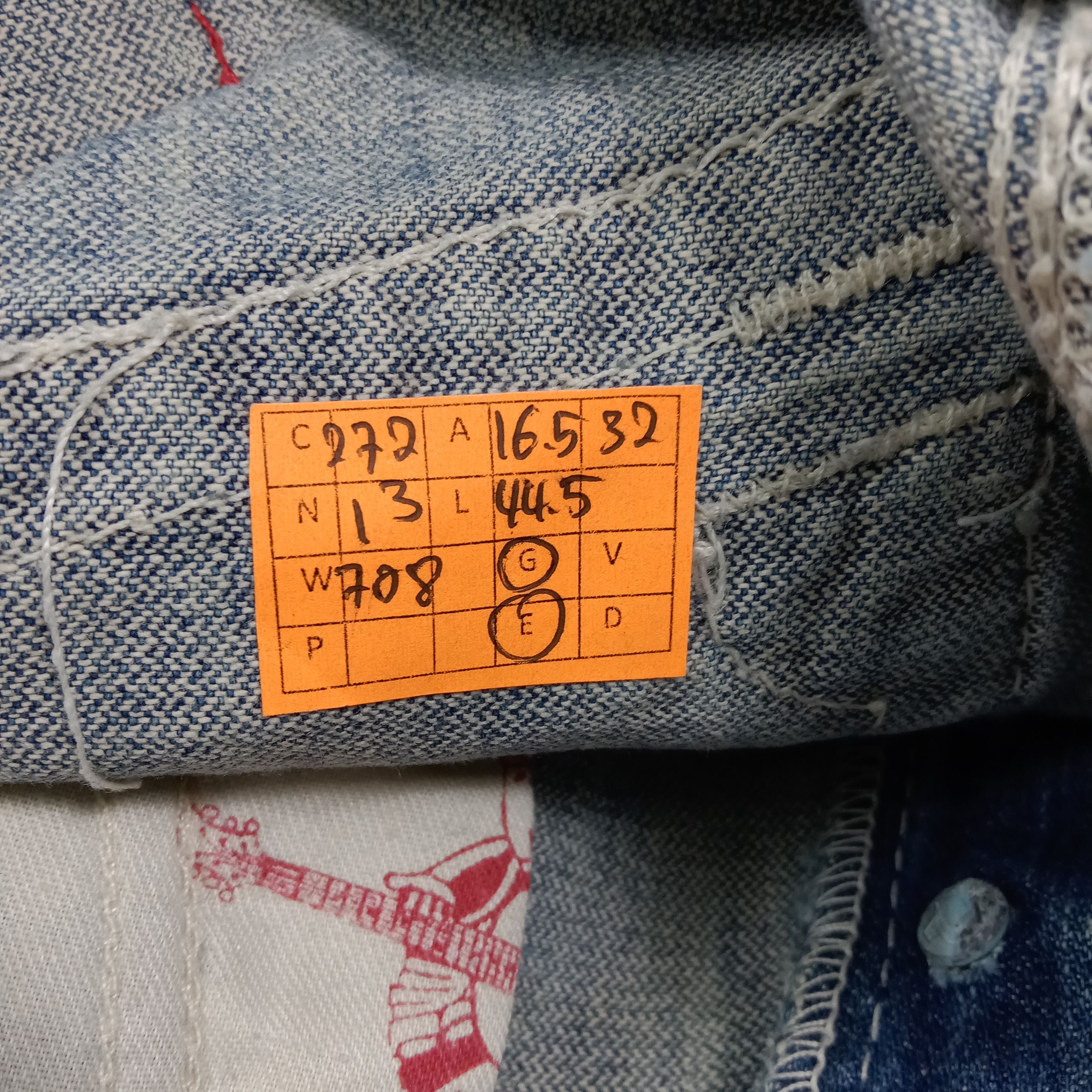True Religion True Religion American Distressed Denim Jeans C272N13 Size US 33 - 17 Thumbnail