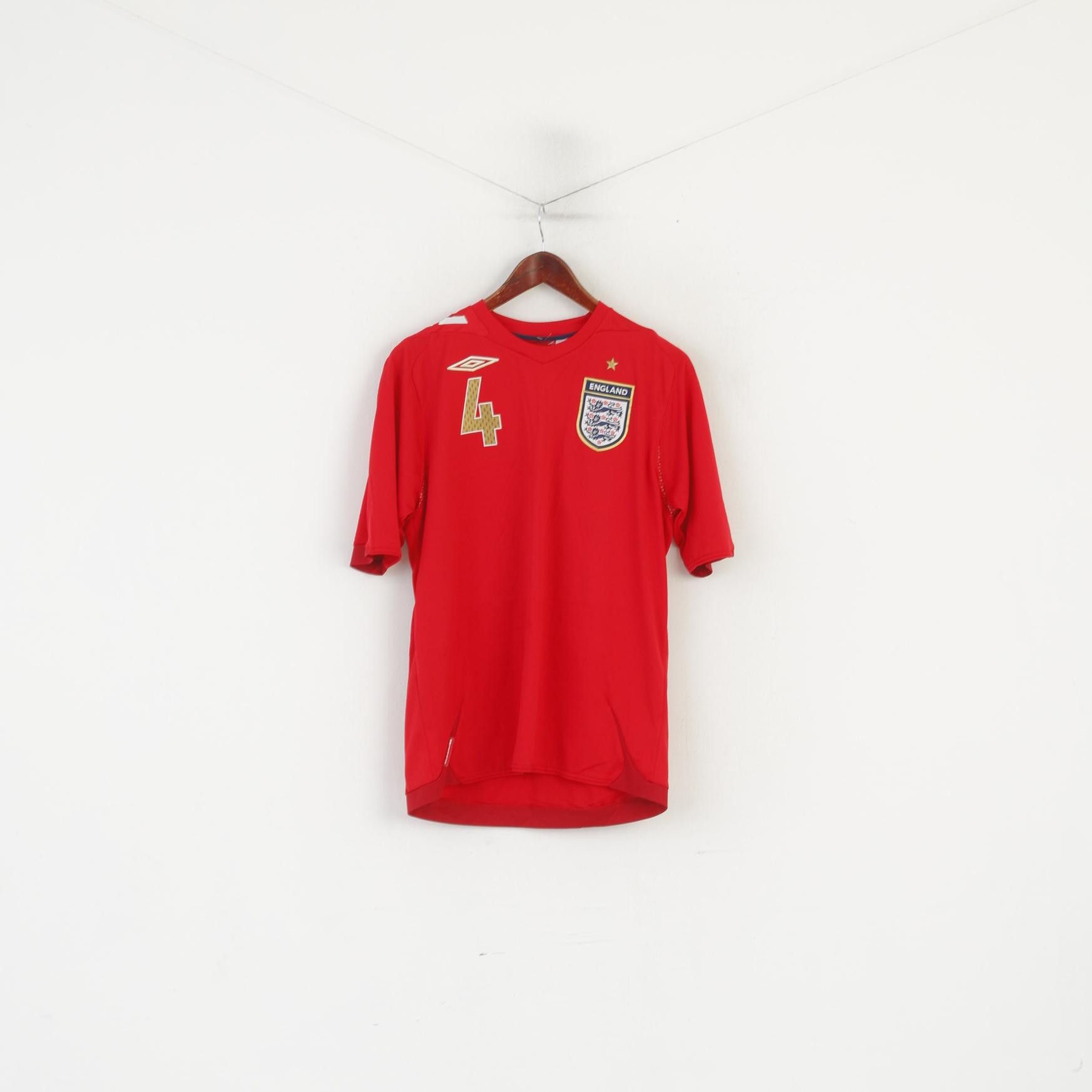 Umbro Umbro Men M Shirt Red England National 6259 Size US M / EU 48-50 / 2 - 2 Thumbnail