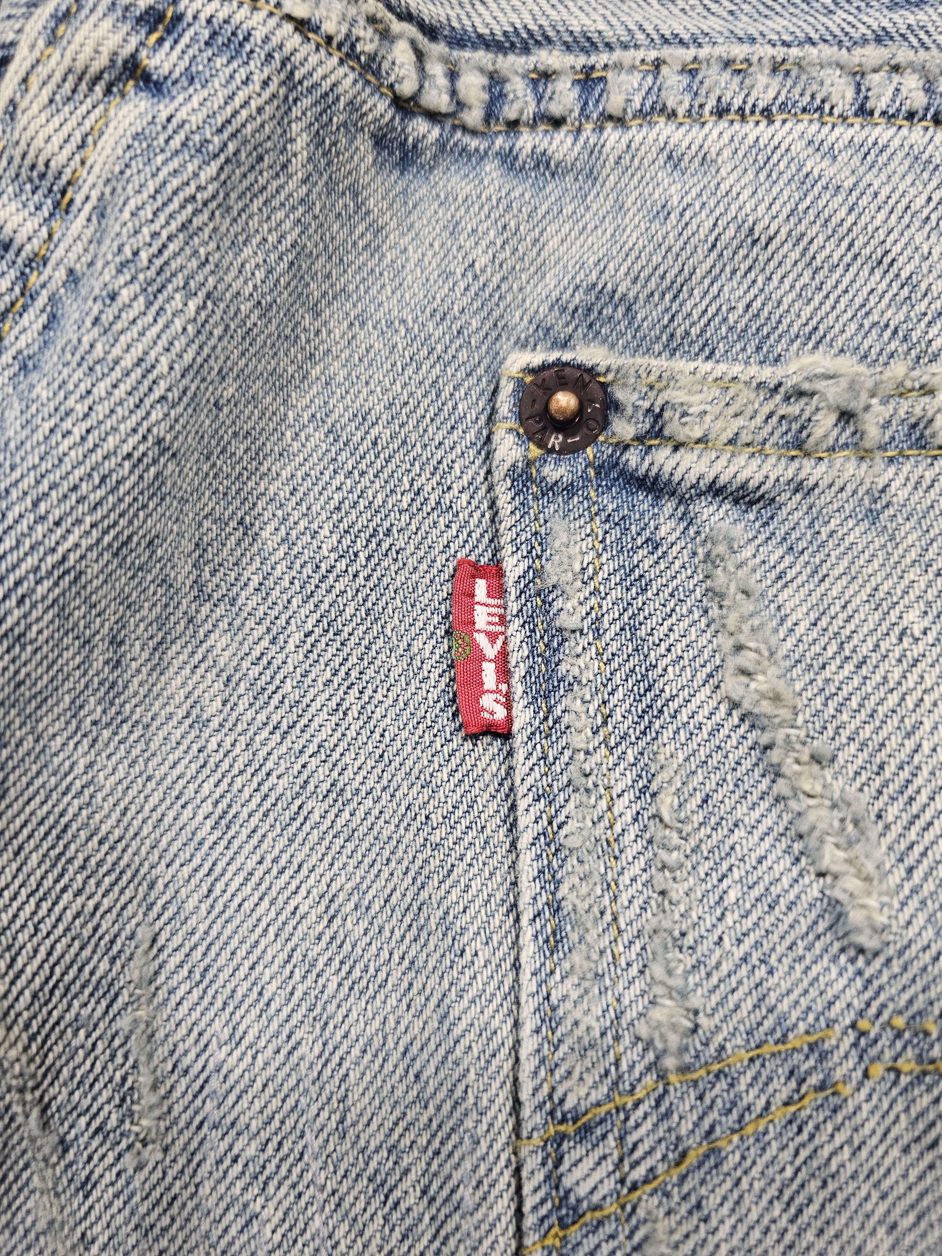 Kenzo × Levi's Levi's x Kenzo 1933 501 Selvedge Big E Made in Japan Size US 26 / EU 42 - 10 Thumbnail