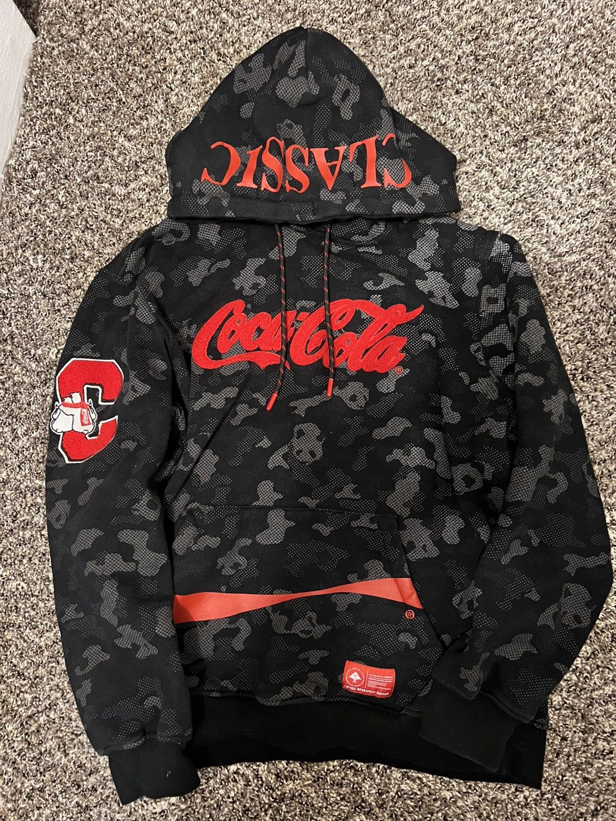 LRG LRG X Coca-Cola reflective hoodie Size US M / EU 48-50 / 2 - 1 Thumbnail