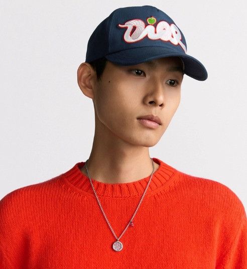 Dior × Kaws o1w1db11025 513M655 Wool Knit Sweater in Orange/Red Size US M / EU 48-50 / 2 - 6 Thumbnail