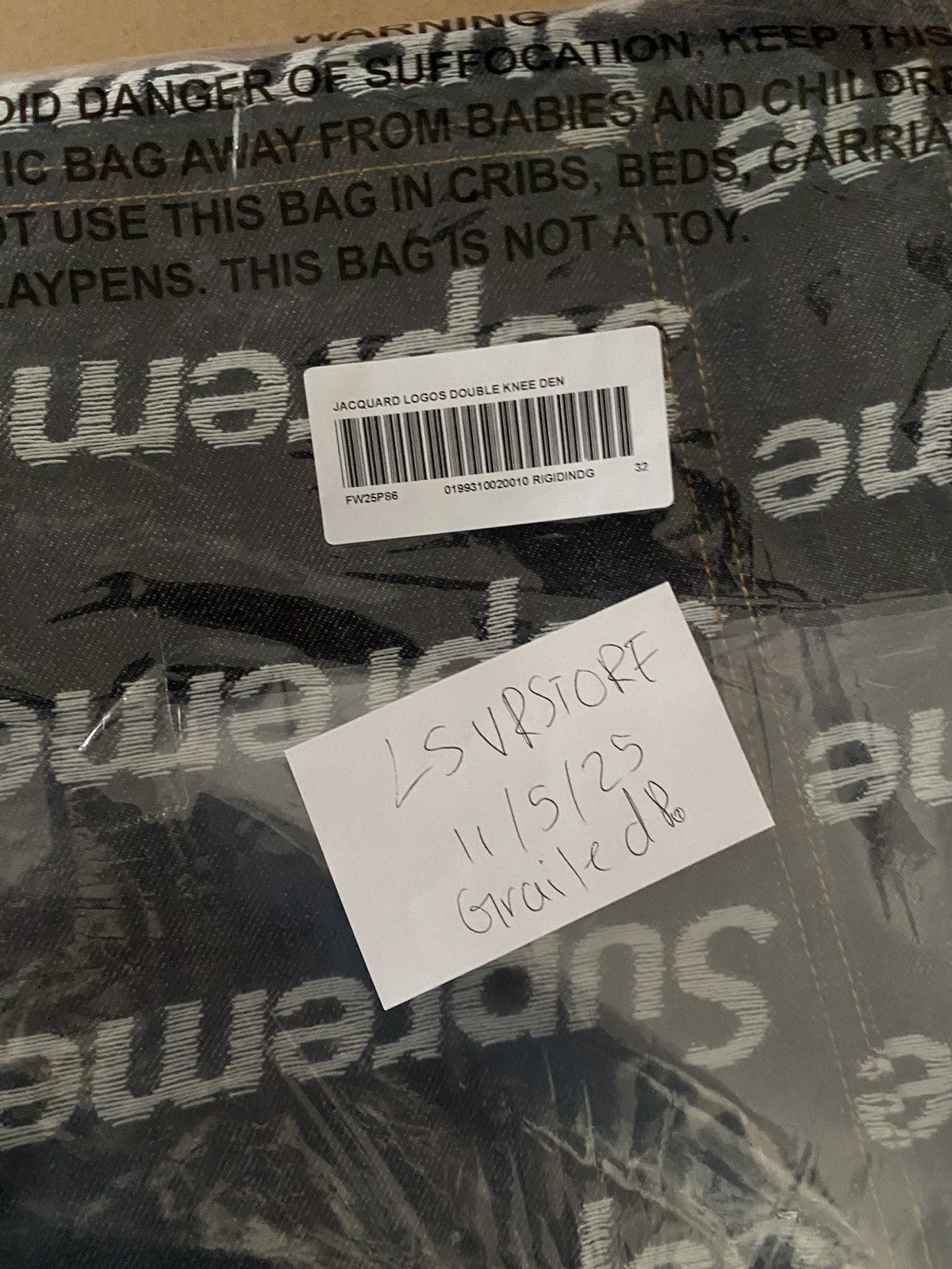 Supreme Jacquard Logos Double Knee Denim Painter Jean sz 32