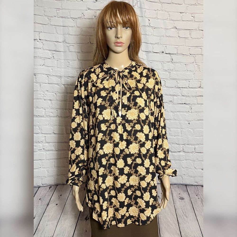 Free People NWT New $128 Free People Mia Floral Print Tie Neck Tunic To Size M / US 6-8 / IT 42-44 - 2 Thumbnail