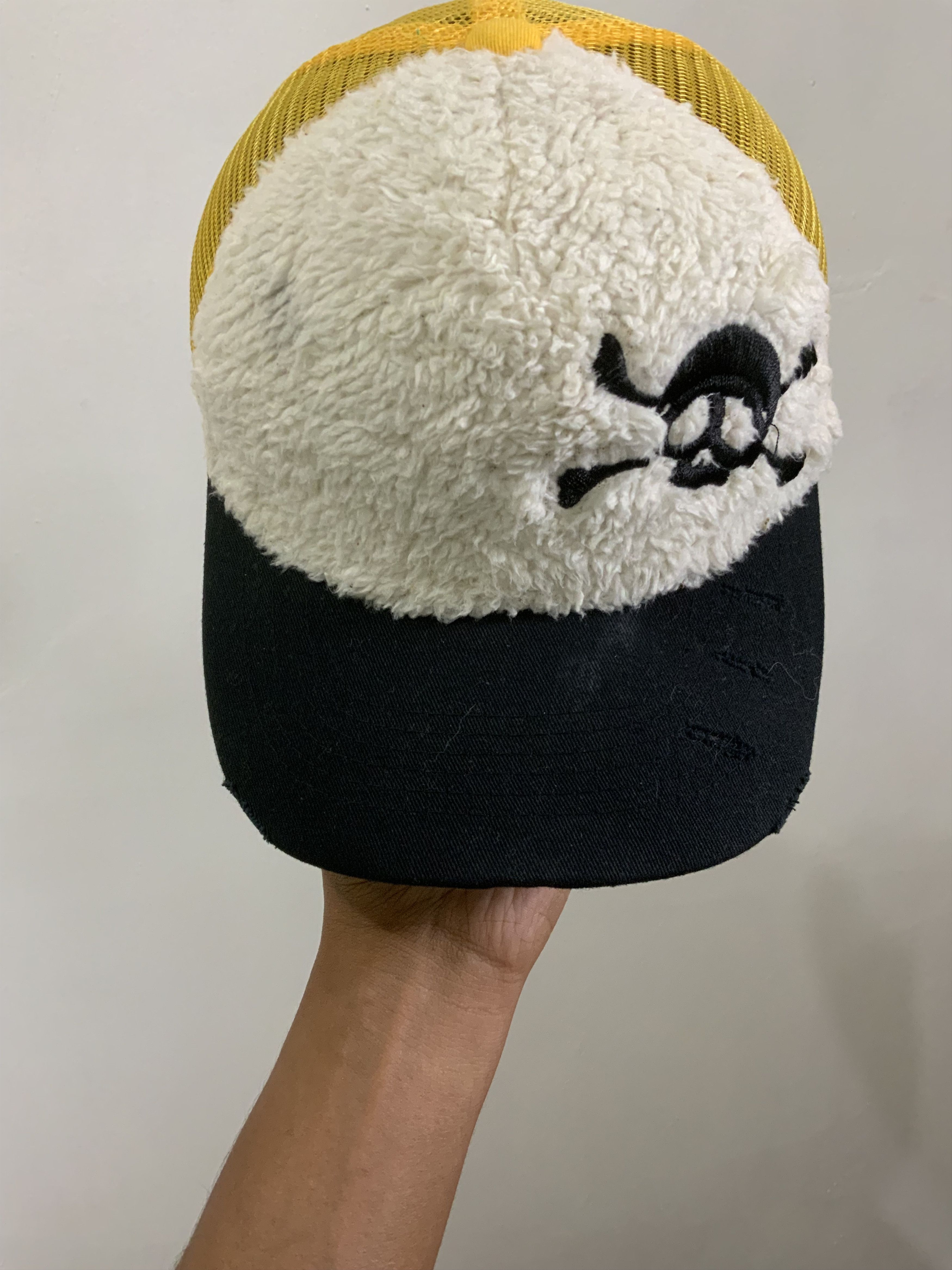 Japanese Brand Shisky Fur Skull Trucker Hat Cap Size ONE SIZE - 10 Thumbnail