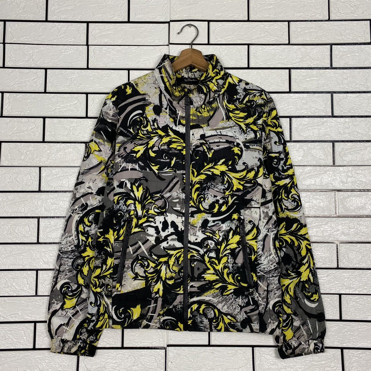 Versace 🔥VINTAGE ZIPPER LIGHT PUFFER JACKET VERSACE JEANS Size US M / EU 48-50 / 2 - 1 Thumbnail