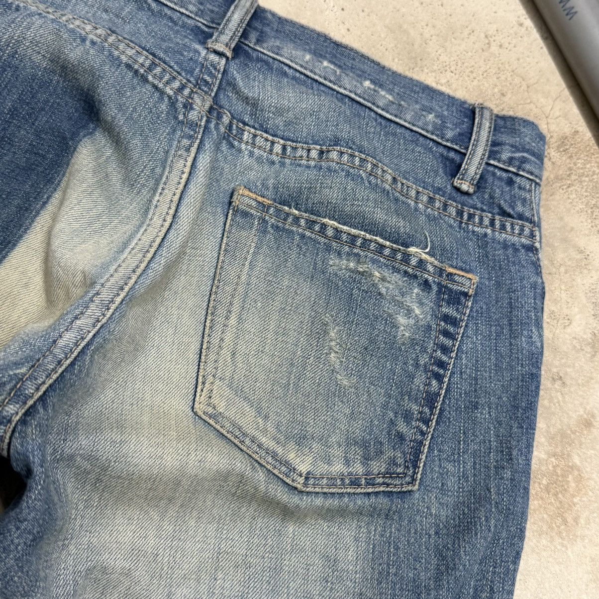 Japanese Brand Freaks Store Distressed Mud Whisker Denim Pants Size 28" / US 6 / IT 42 - 12 Thumbnail