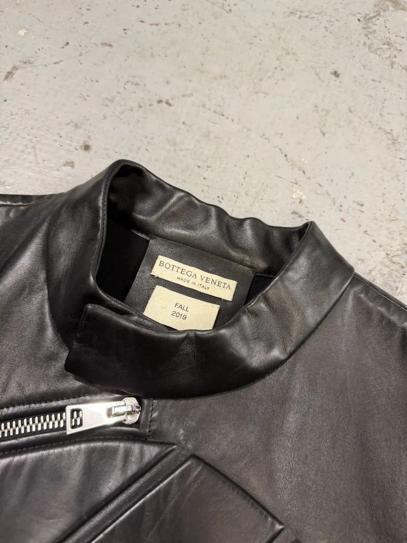 Bottega Veneta FW2019 Bottega Veneta Black Padded Asymmetrical Leather Jacket by Daniel Lee Size US M / EU 48-50 / 2 - 12 Thumbnail