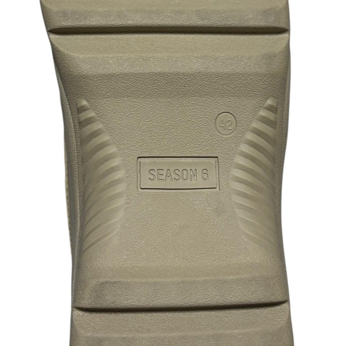 Yeezy YEEZY SEASON 6 DESERT BOOTS TAUPE KANYE WEST YZY SZN 6 Size US 9 / EU 42 - 10 Thumbnail