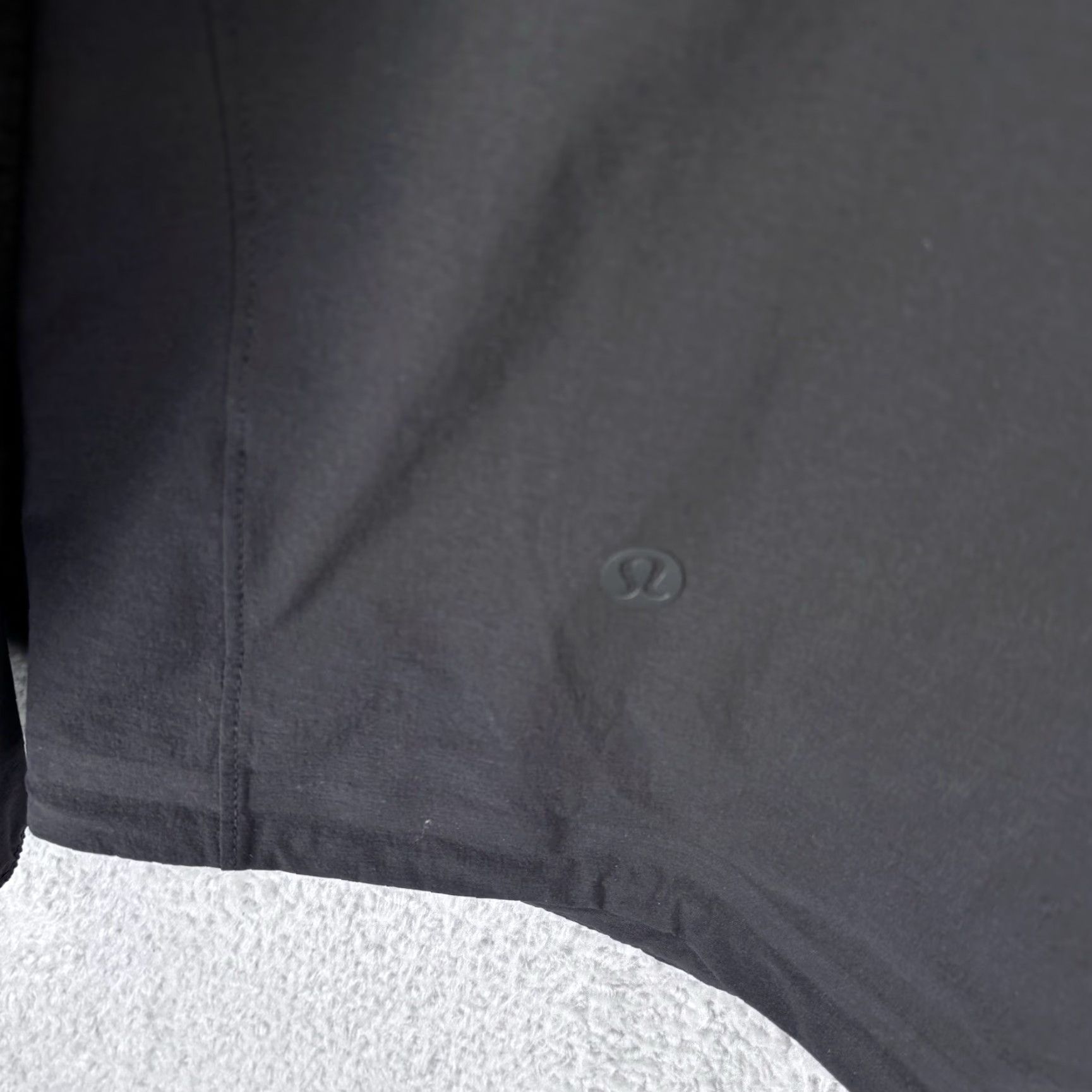 Lululemon Lululemon Sojourn Jacket Mens Large Black Full Zip Performance Mock Neck Tech Jacket Size US L / EU 52-54 / 3 - 6 Thumbnail
