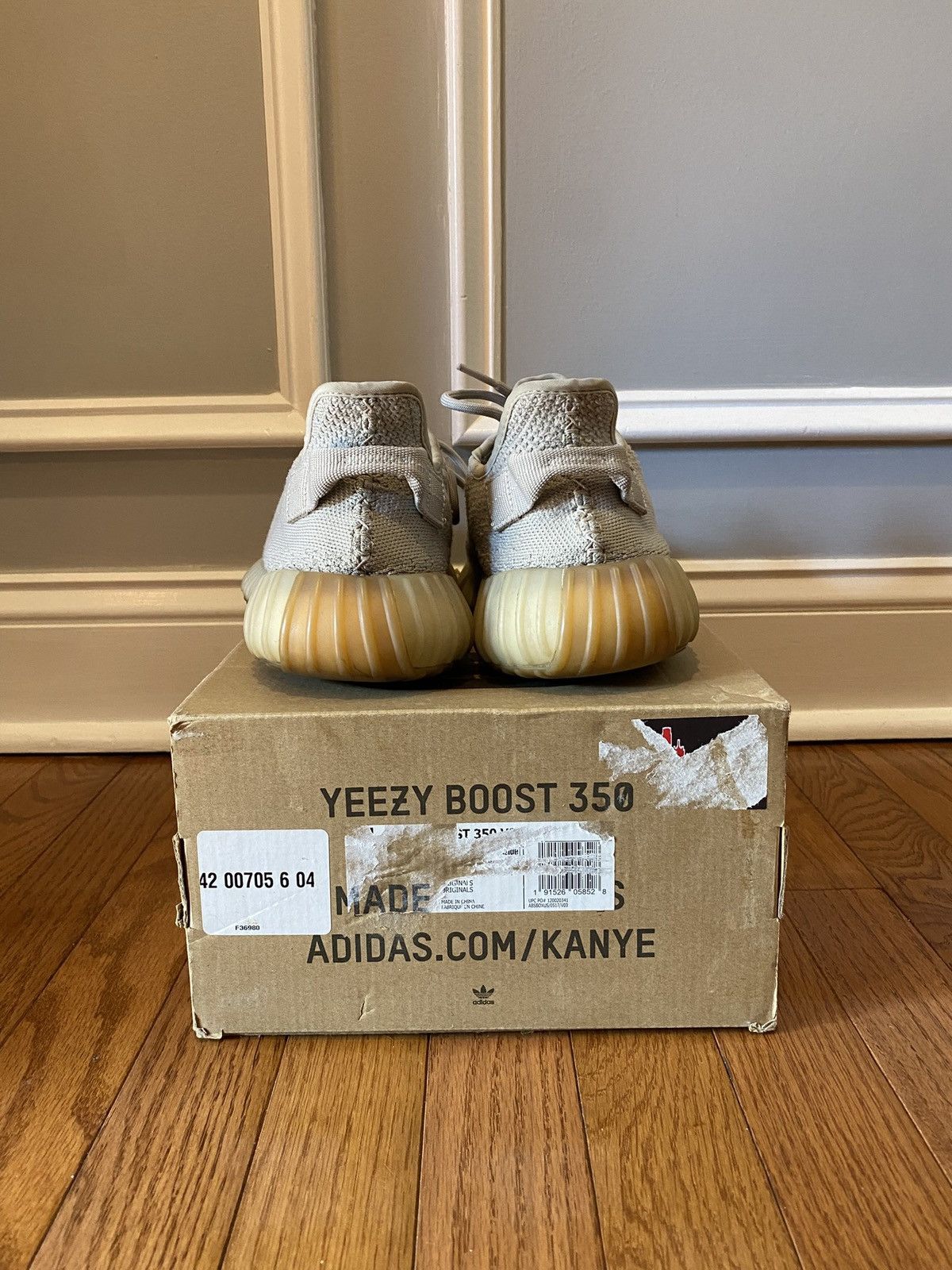 Yeezy Adidas Yeezy 350v2 Sesame Size US 9 / EU 42 - 3 Thumbnail