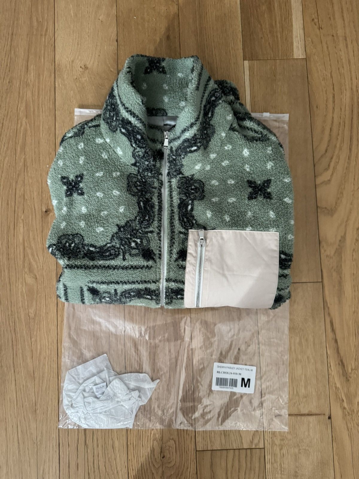 Richie Le Collection Richie Lee Collection Paisley zip sz.M Size US M / EU 48-50 / 2 - 2 Thumbnail