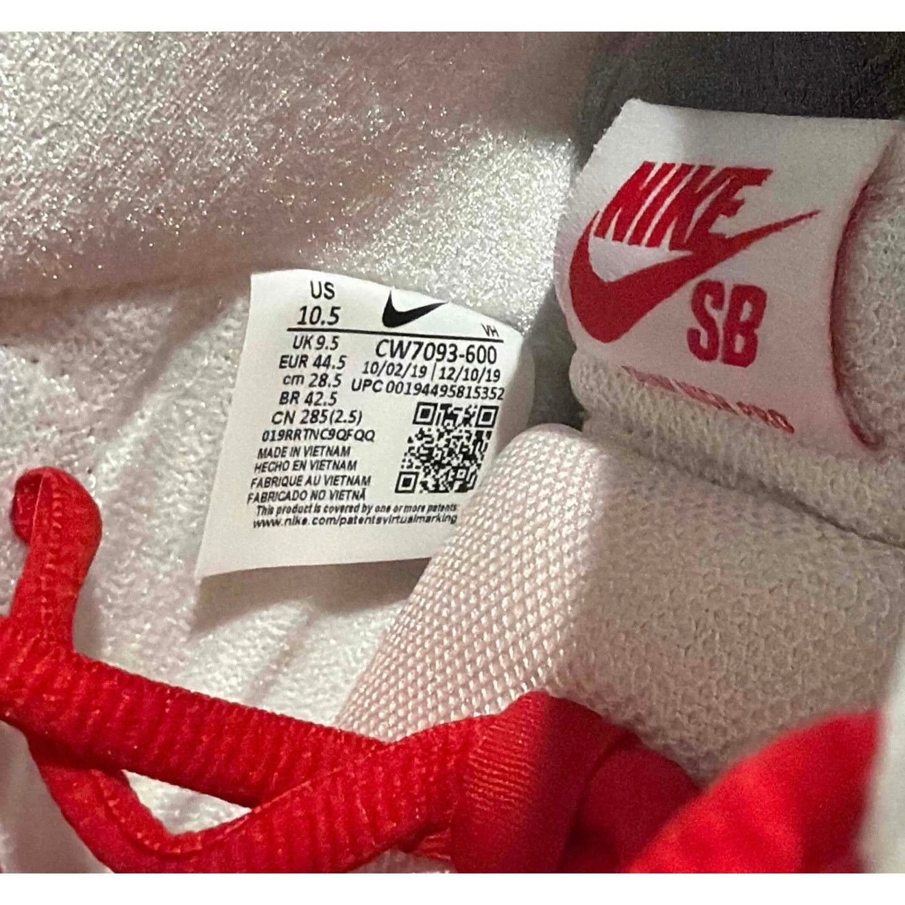 Nike Nike Dunk High SB Strawberry Cough CW7093-600 Size 10.5 Size US 10.5 / EU 43-44 - 4 Thumbnail