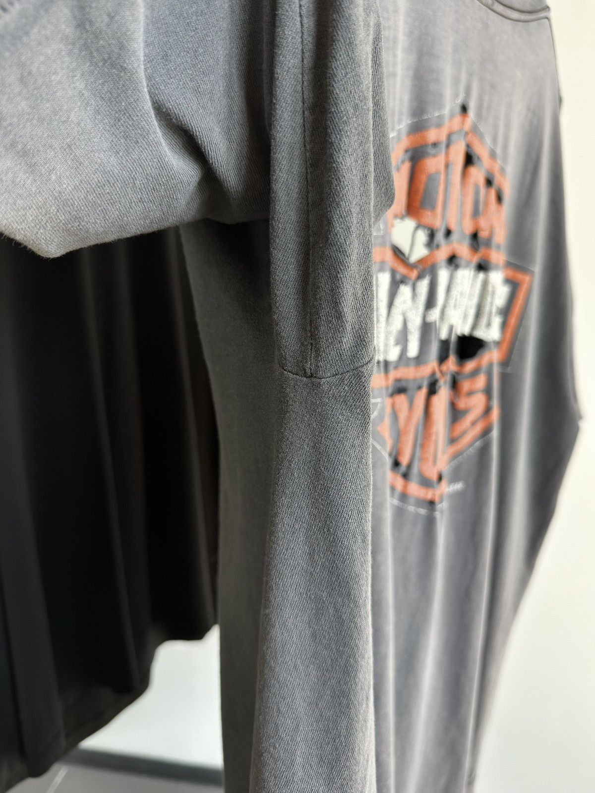 Harley Davidson Vintage 90s Thrashed HARLEY Faded Distressed Erd Band Tee Size US XL / EU 56 / 4 - 4 Thumbnail