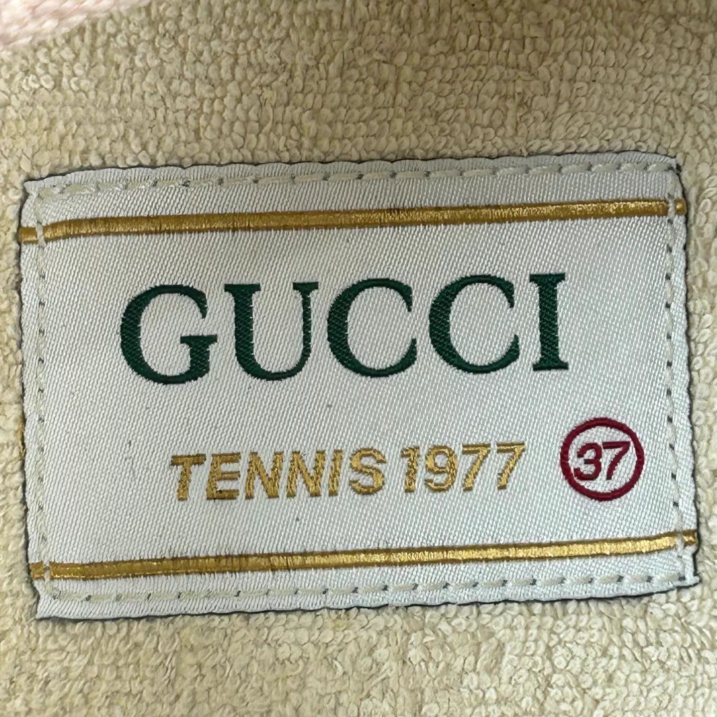 Gucci Gucci Women's Pink GG Monogram Sneaker 37 Size US 6.5 / IT 36.5 - 7 Thumbnail