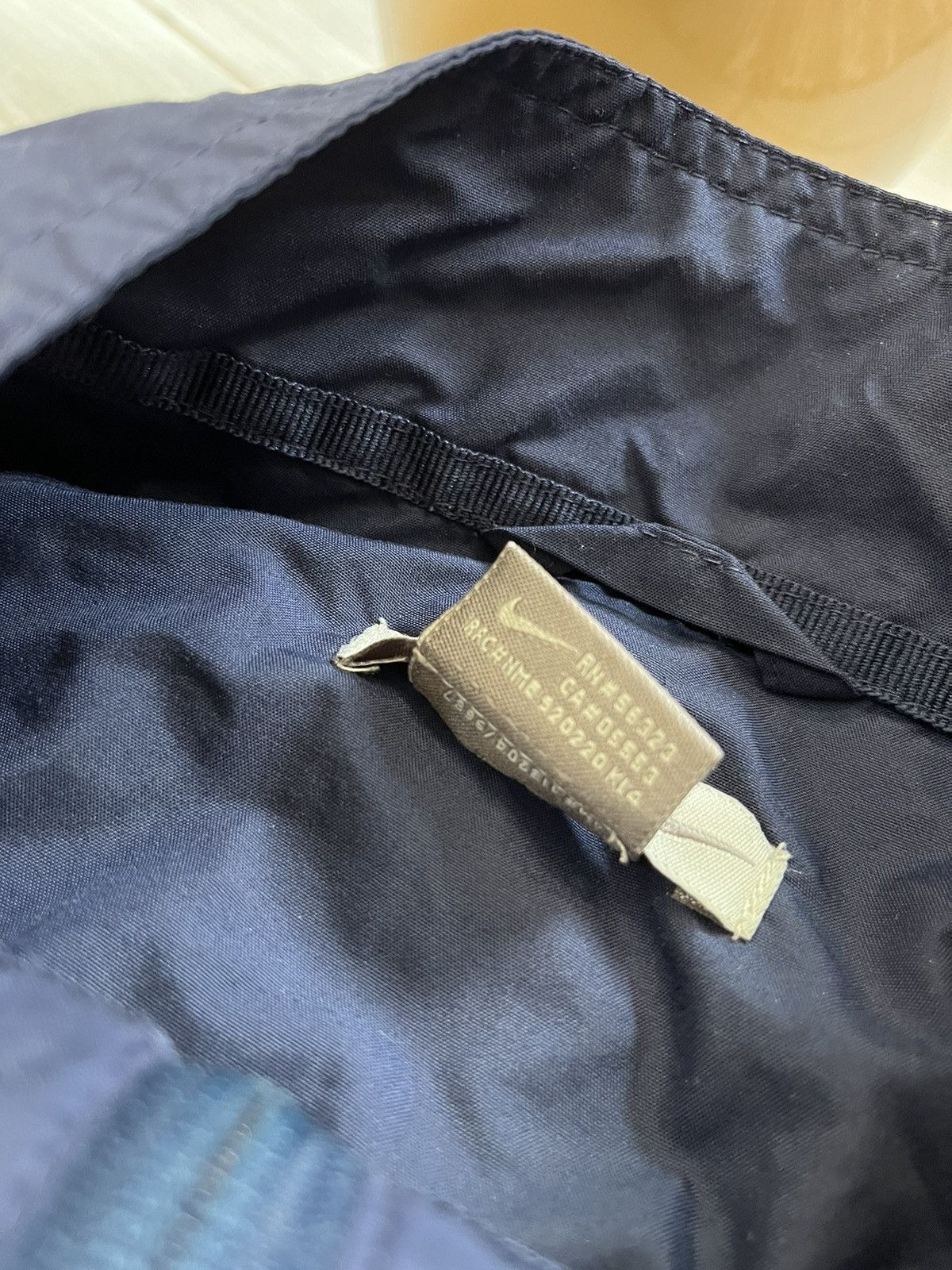 Nike × Vintage Vintage Nike jacket navy nylon windbreaker raincoat Size US L / EU 52-54 / 3 - 20 Thumbnail
