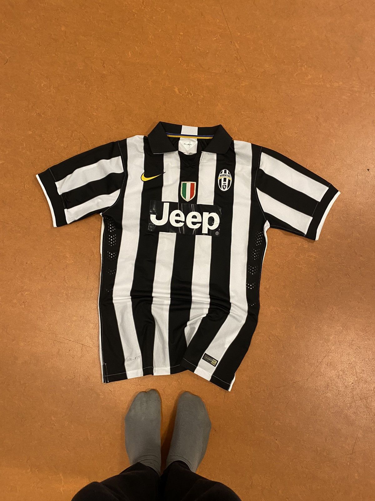 Nike × Vintage Nike Juventus Pirlo home t shirt 21 Italy Size US L / EU 52-54 / 3 - 2 Thumbnail