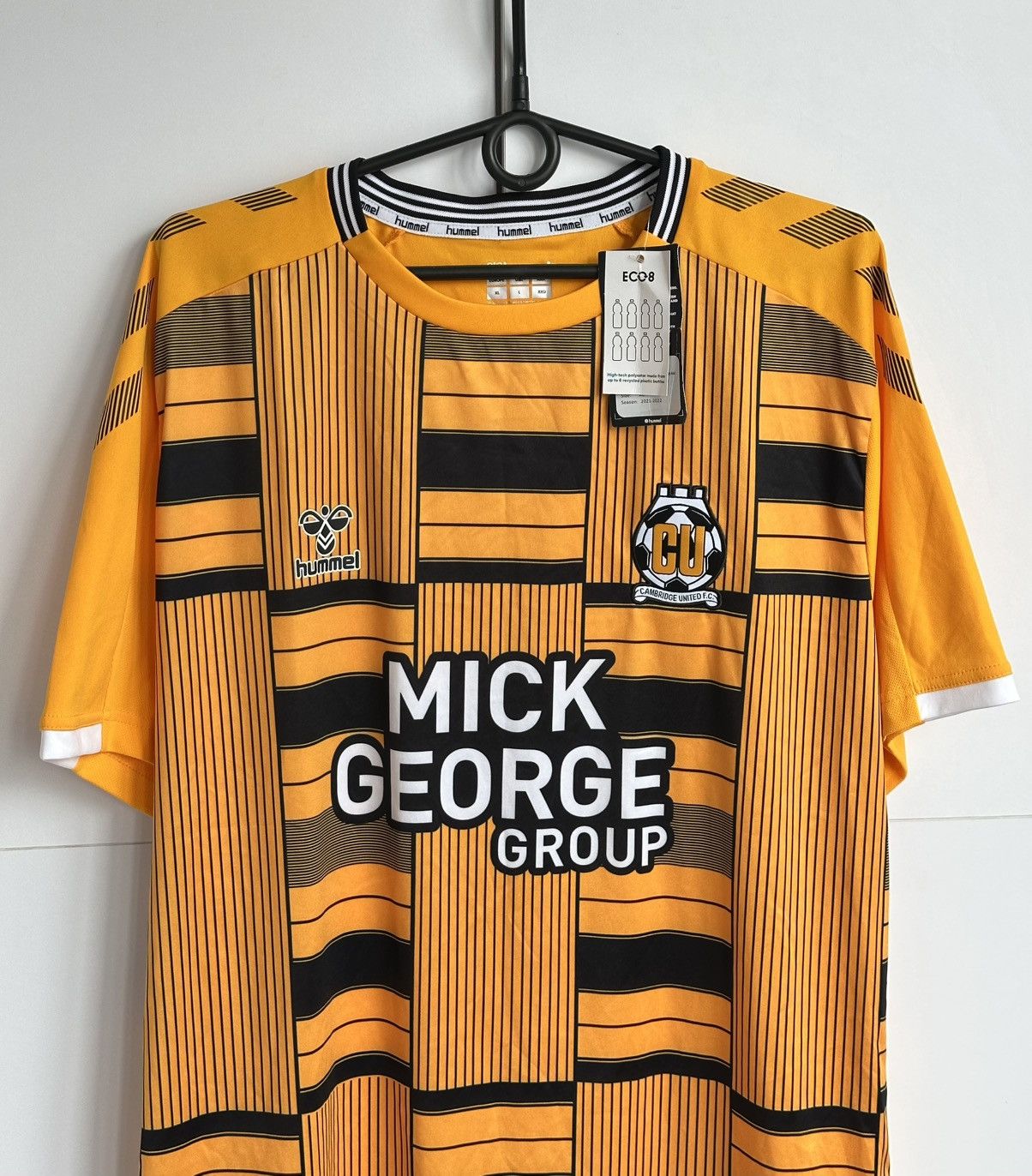 Hummel Hummel Cambridge United 2021 home Football Shirt Size XL Size US XL / EU 56 / 4 - 2 Thumbnail
