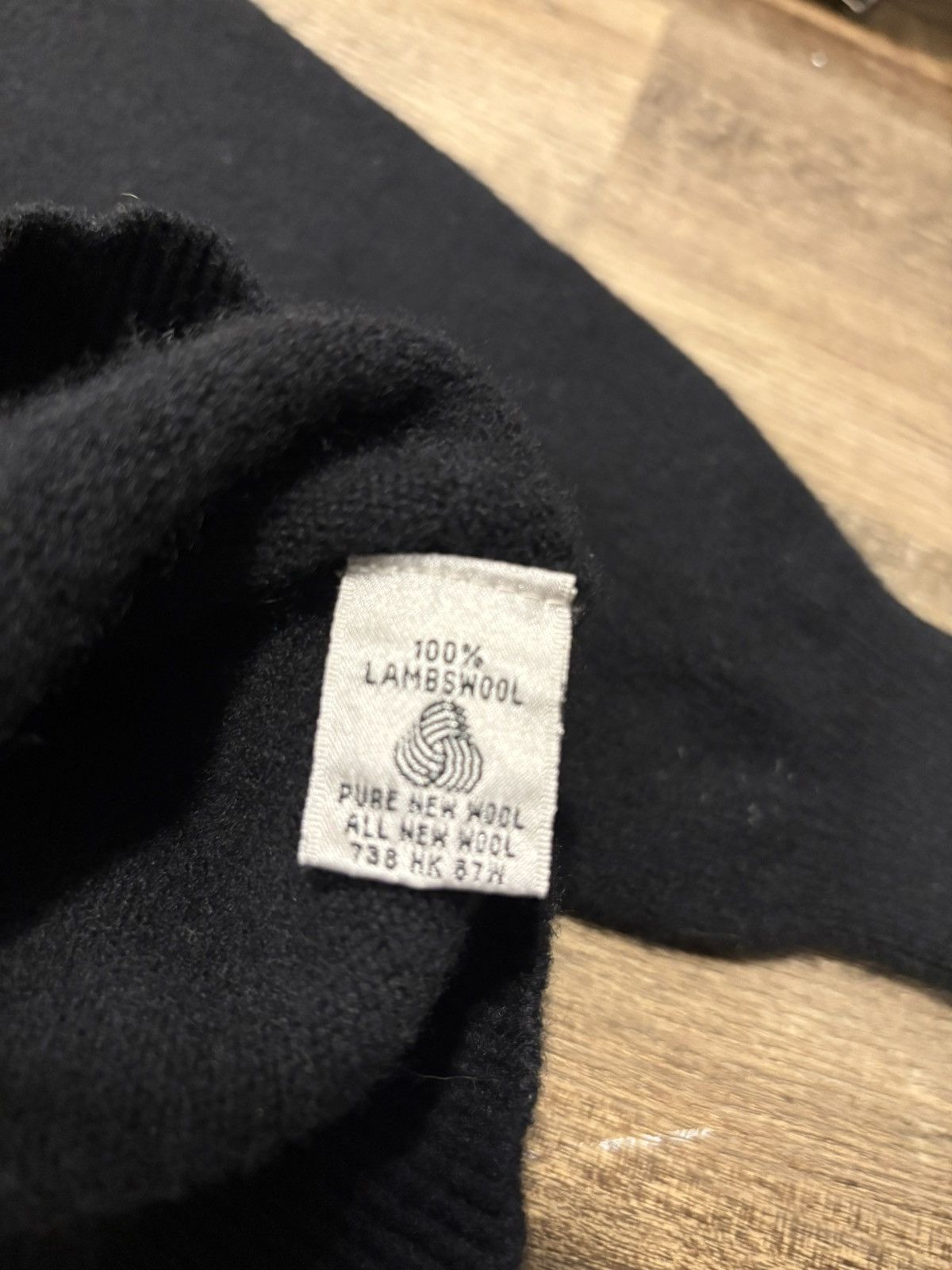 Yves Saint Laurent V-Neck Logo Sweater Size US L / EU 52-54 / 3 - 6 Thumbnail